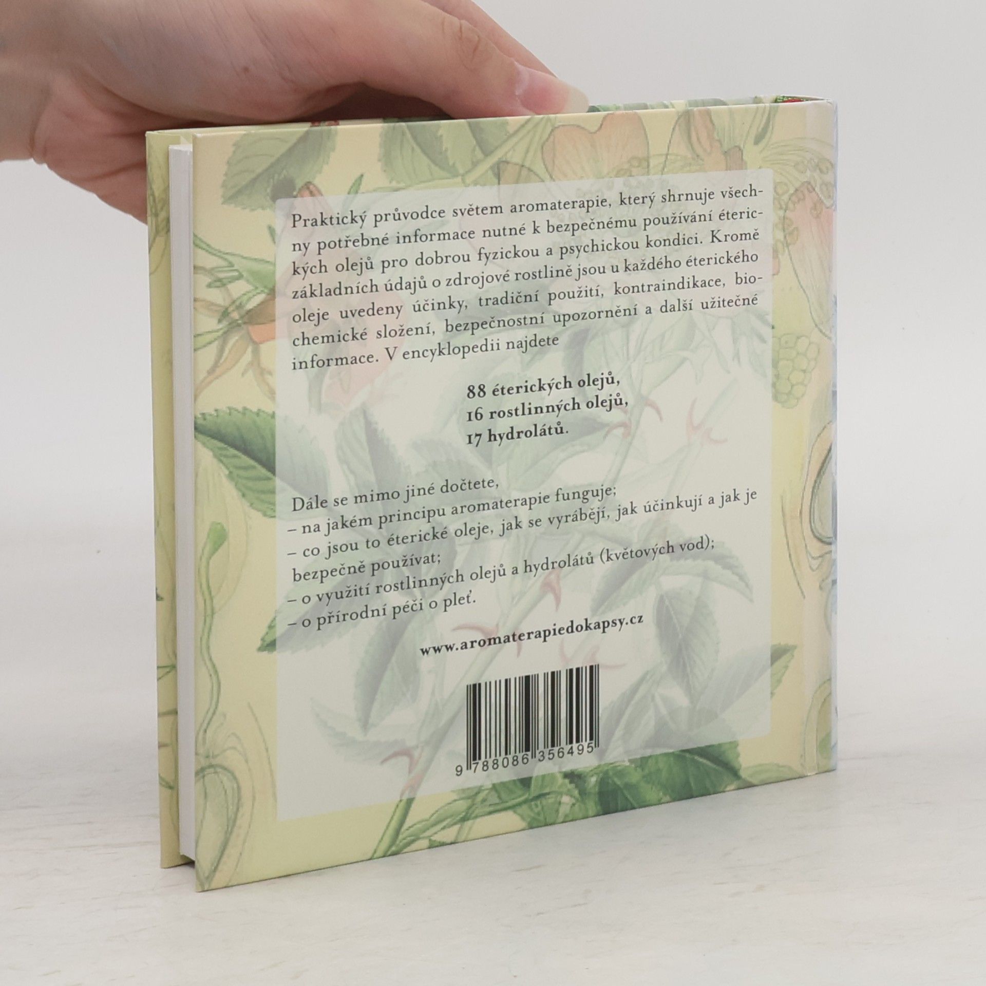 Marie-Noe͏̈lle Roubaud Aromaterapie do kapsy. Malá encyklopedie éterických olejů