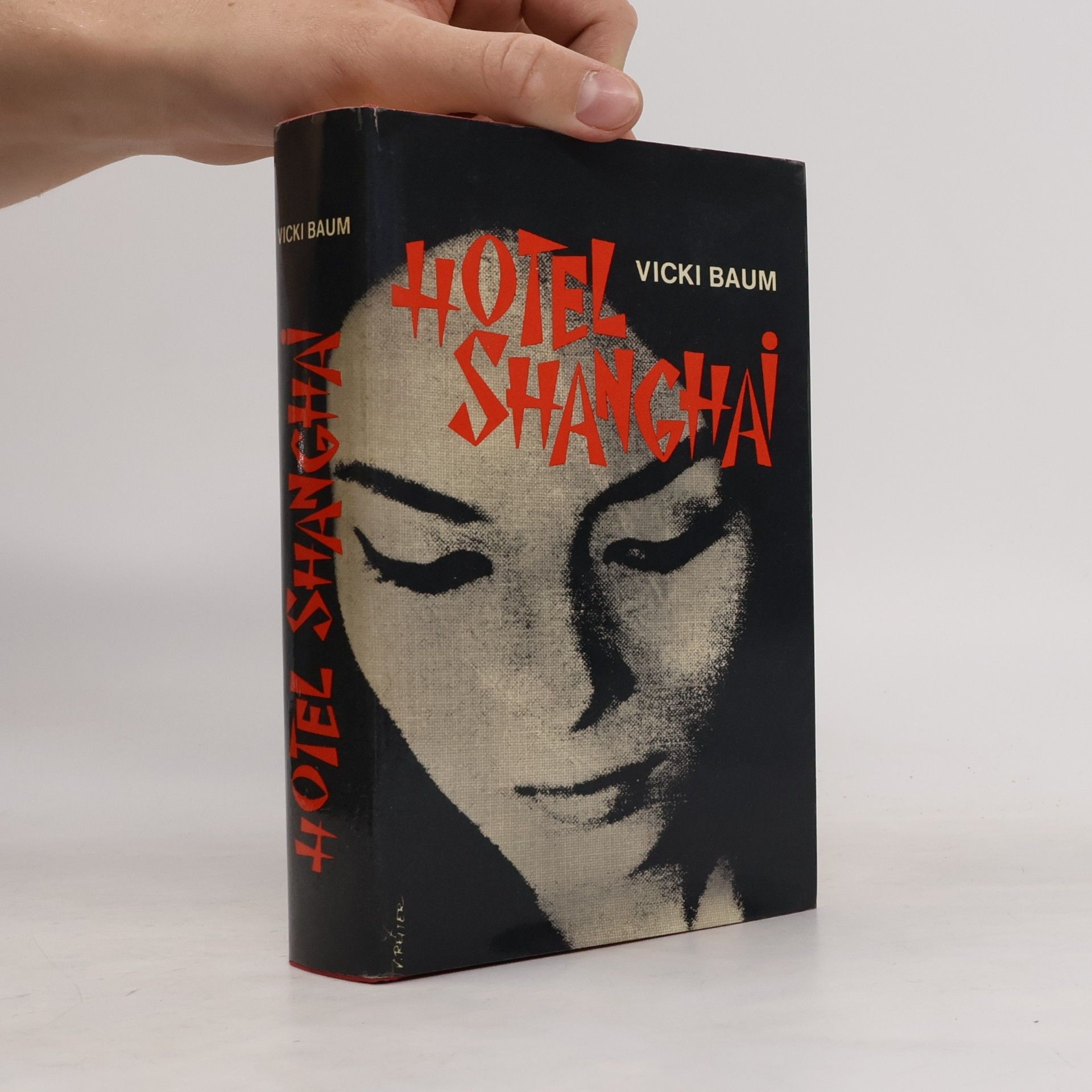 Vicki Baum Hotel Shanghai