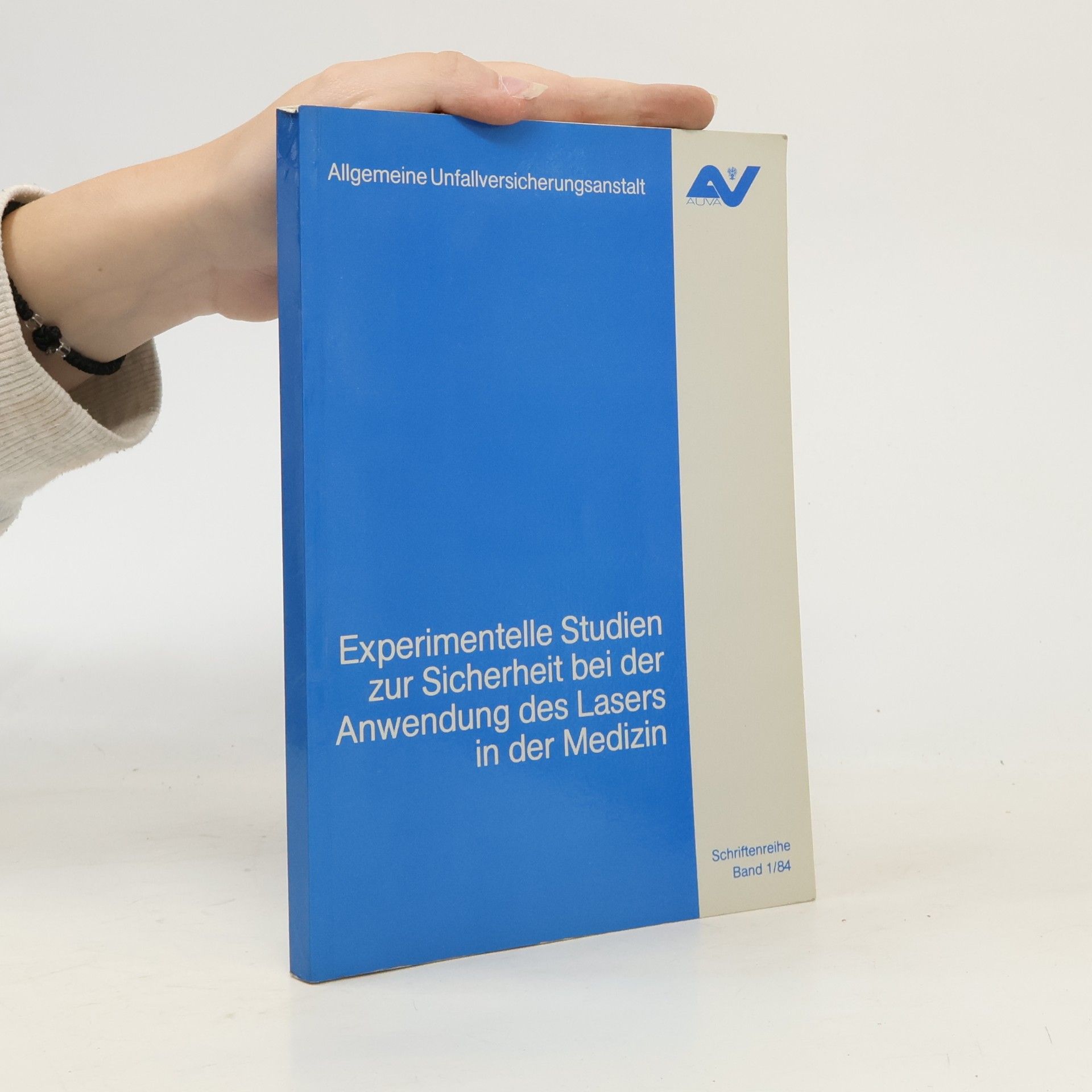 kolektiv Experimentalle Studien zur Sicherheit bei der Anwendung des Lasers in der Medizin