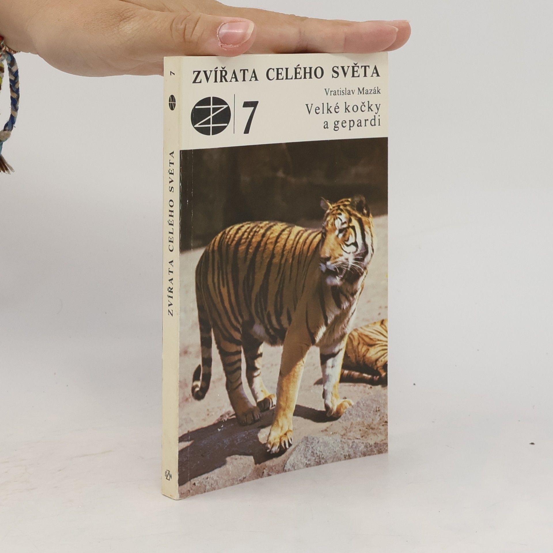 Vratislav Mazák Zvířata celého světa 7. Velké kočky a gepardi