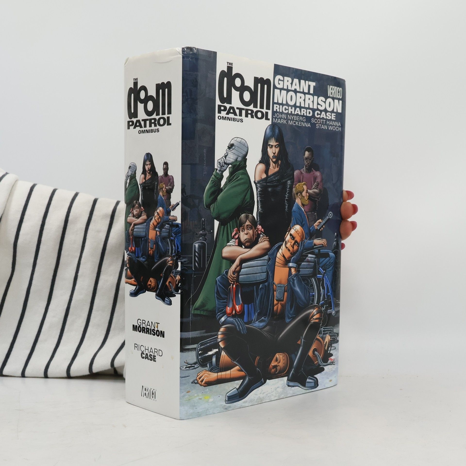 Grant Morrison The Doom Patrol Omnibus