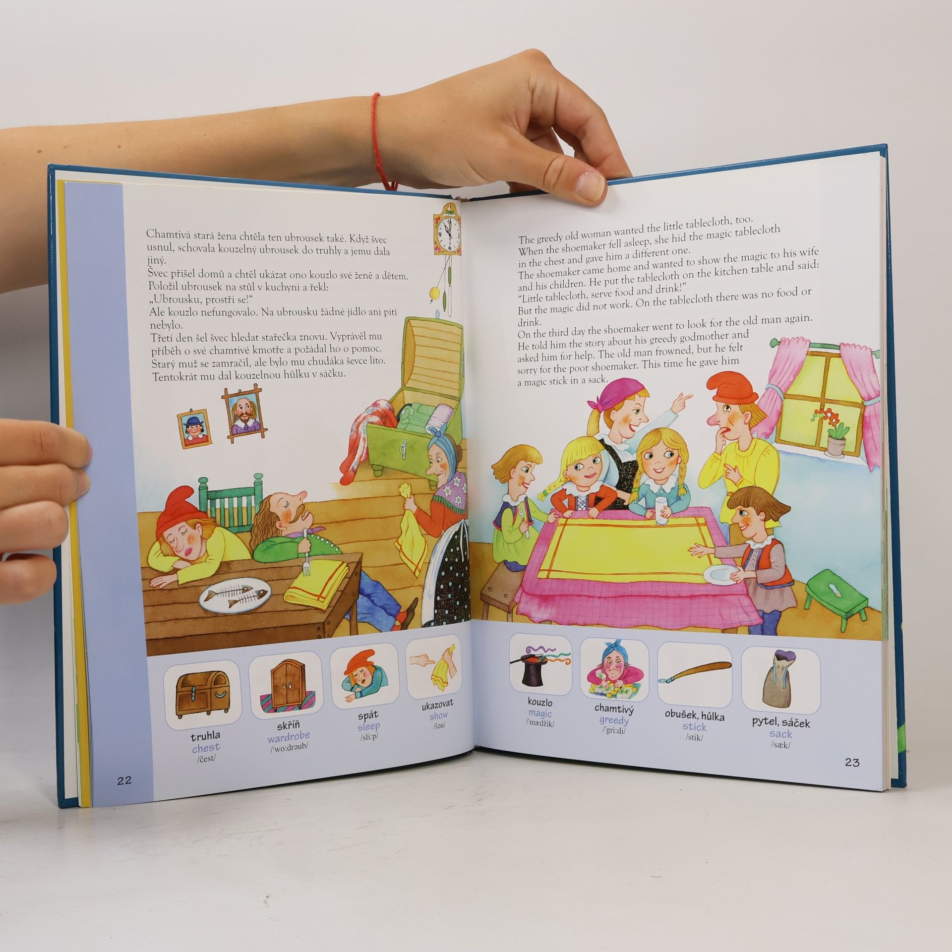 Marie Zahálková Moje první knížka pohádek = My first book of fairy tales