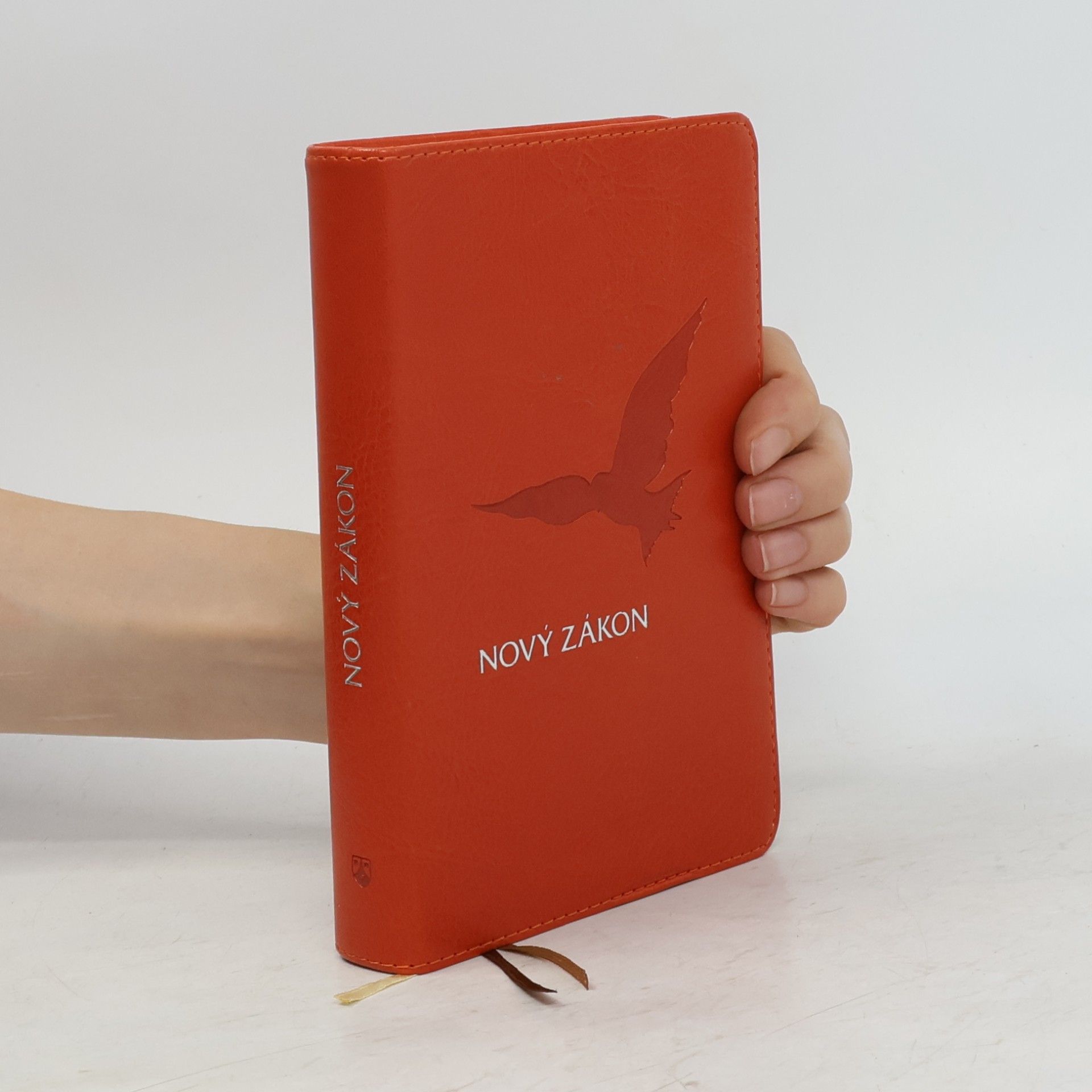 Autorenkollektiv Nový zákon : text užívaný v českých liturgických knihách přeložený z řečtiny se stálým zřetelem k Nové Vulgát