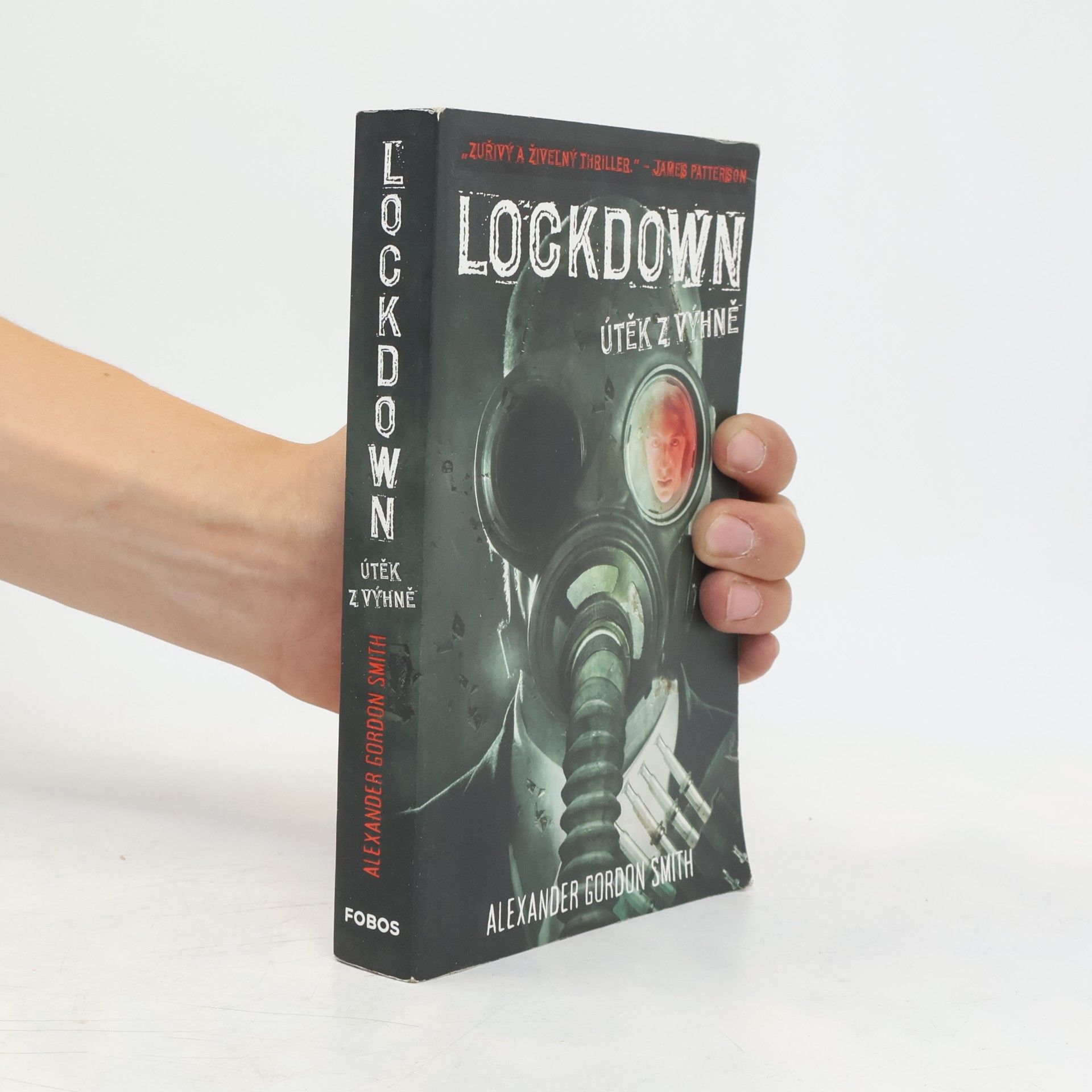 Alexander Gordon Smith Lockdown