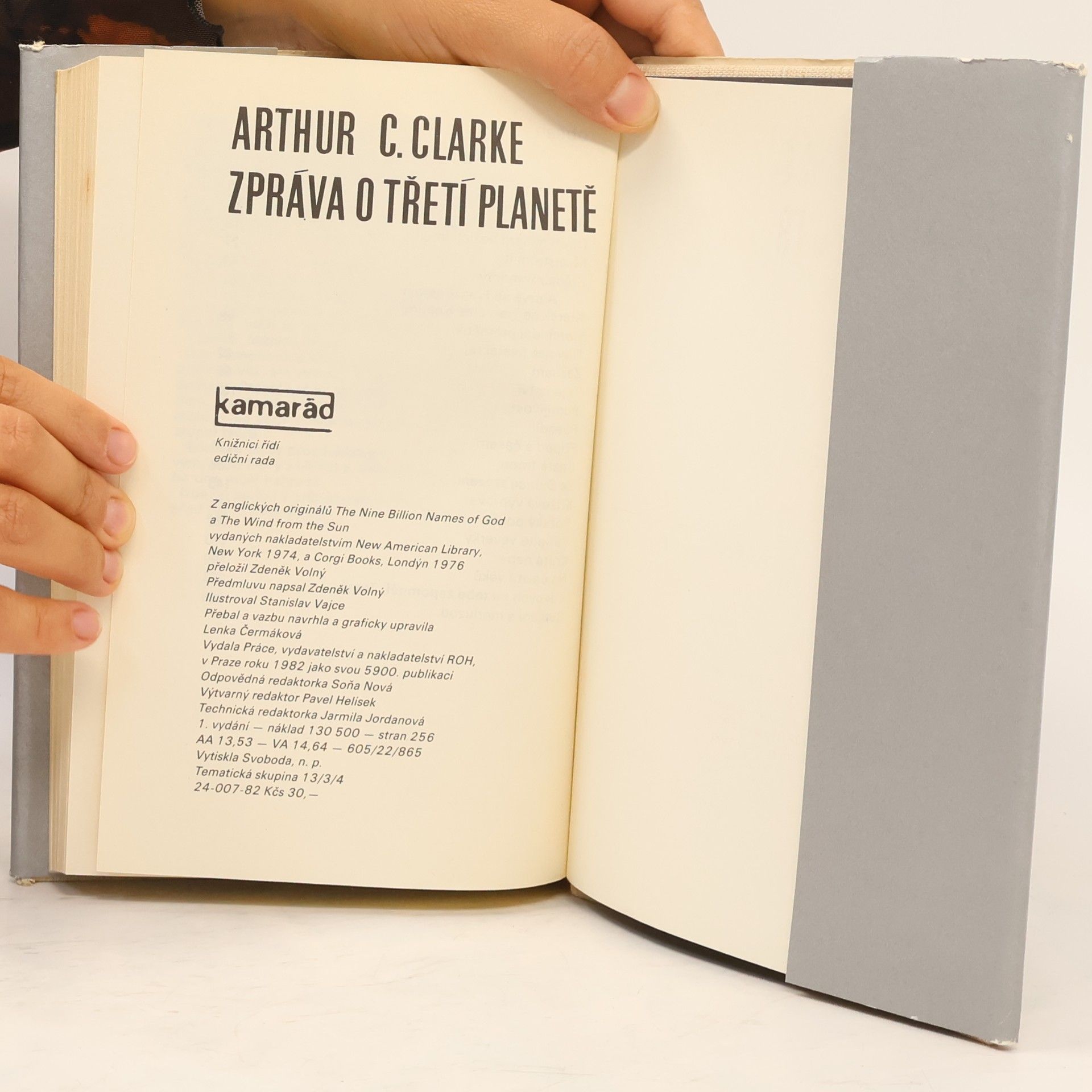 Arthur Charles Clarke Zpráva o třetí planetě