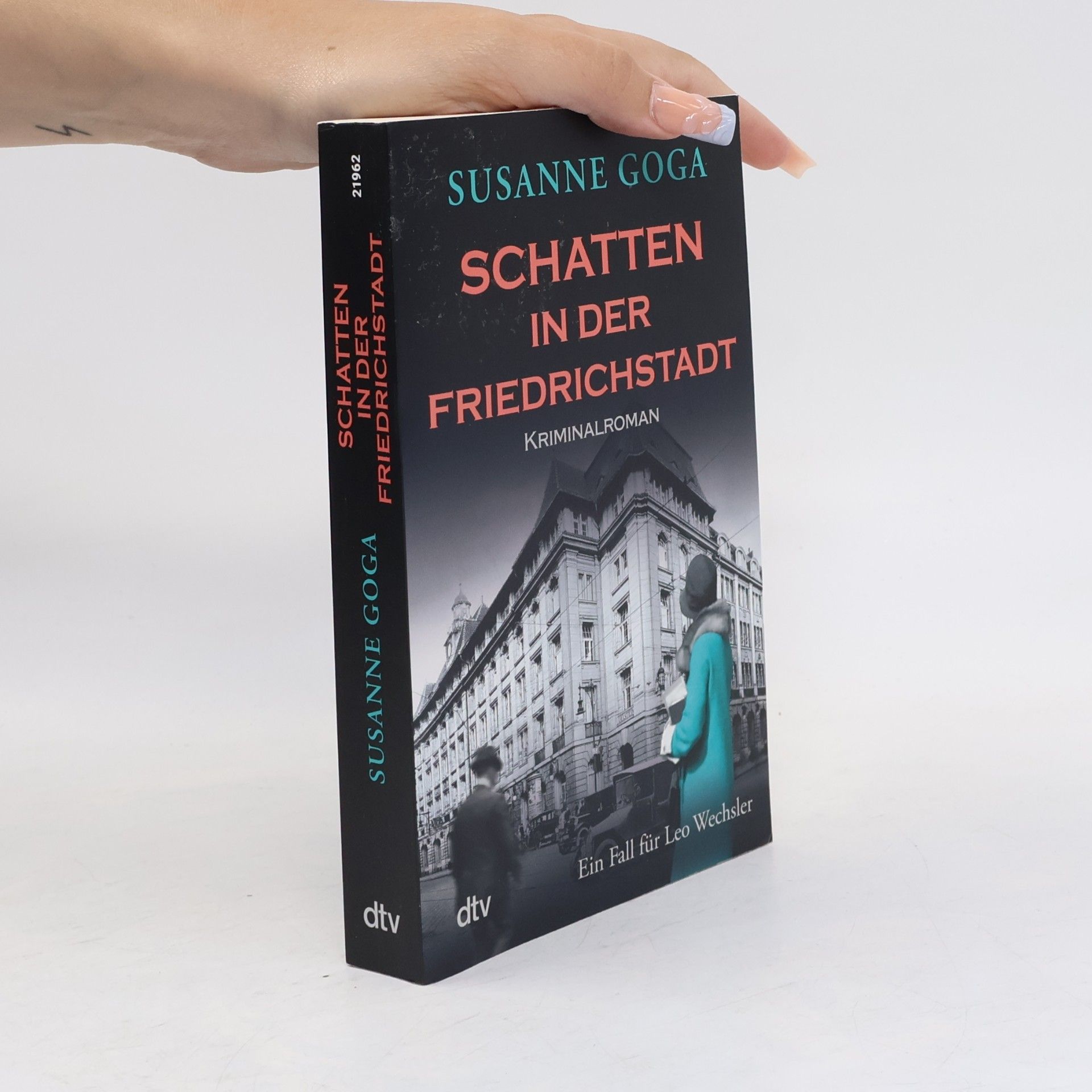 Susanne Goga Schatten in der Friedrichstadt