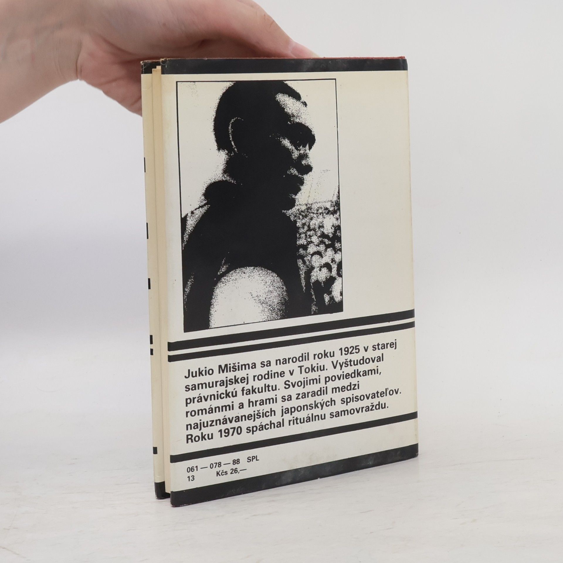 Yukio Mishima Smäd po lásce. Príboj