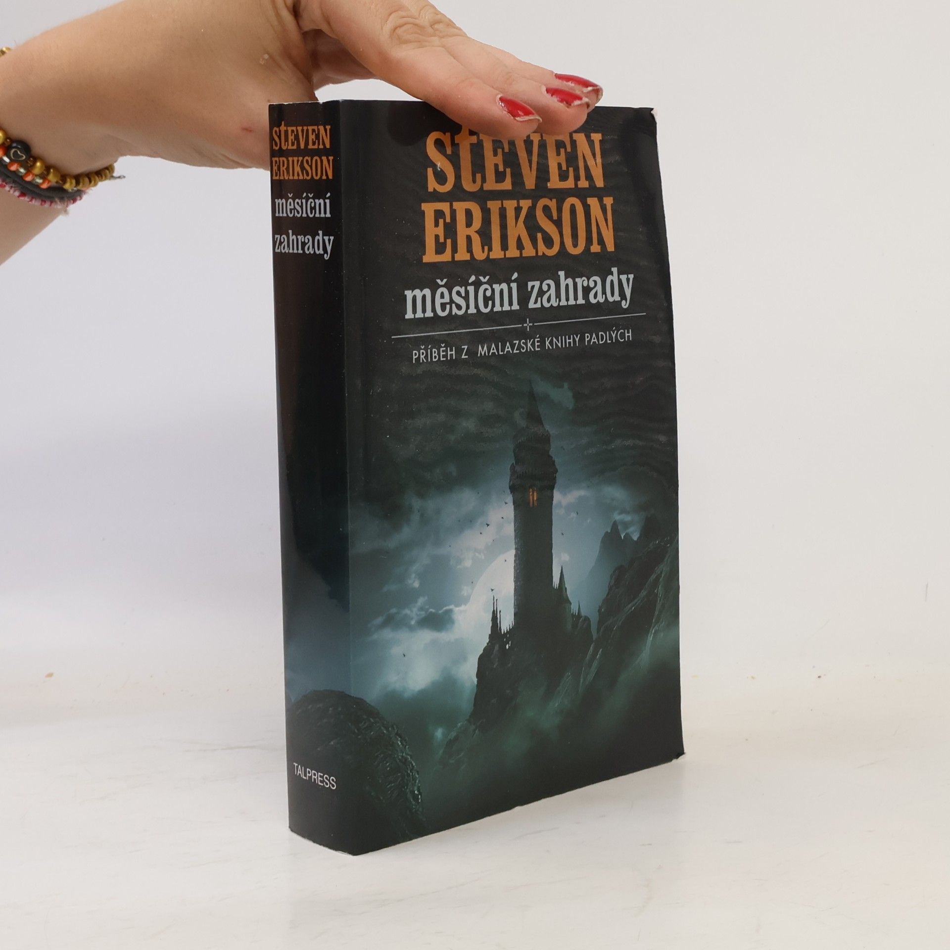Steven Erikson Měsíční zahrady