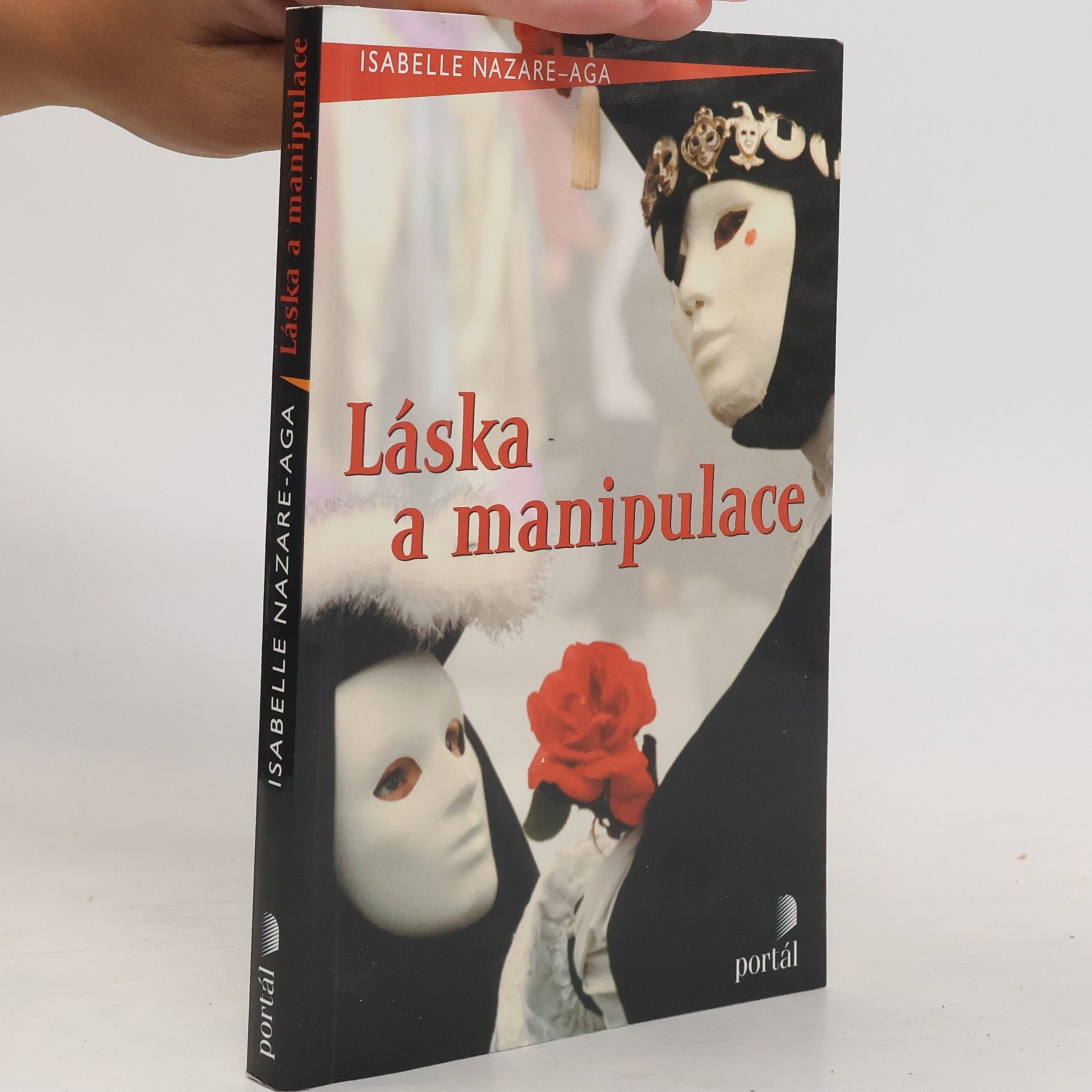 Isabelle Nazare-Aga Láska a manipulace