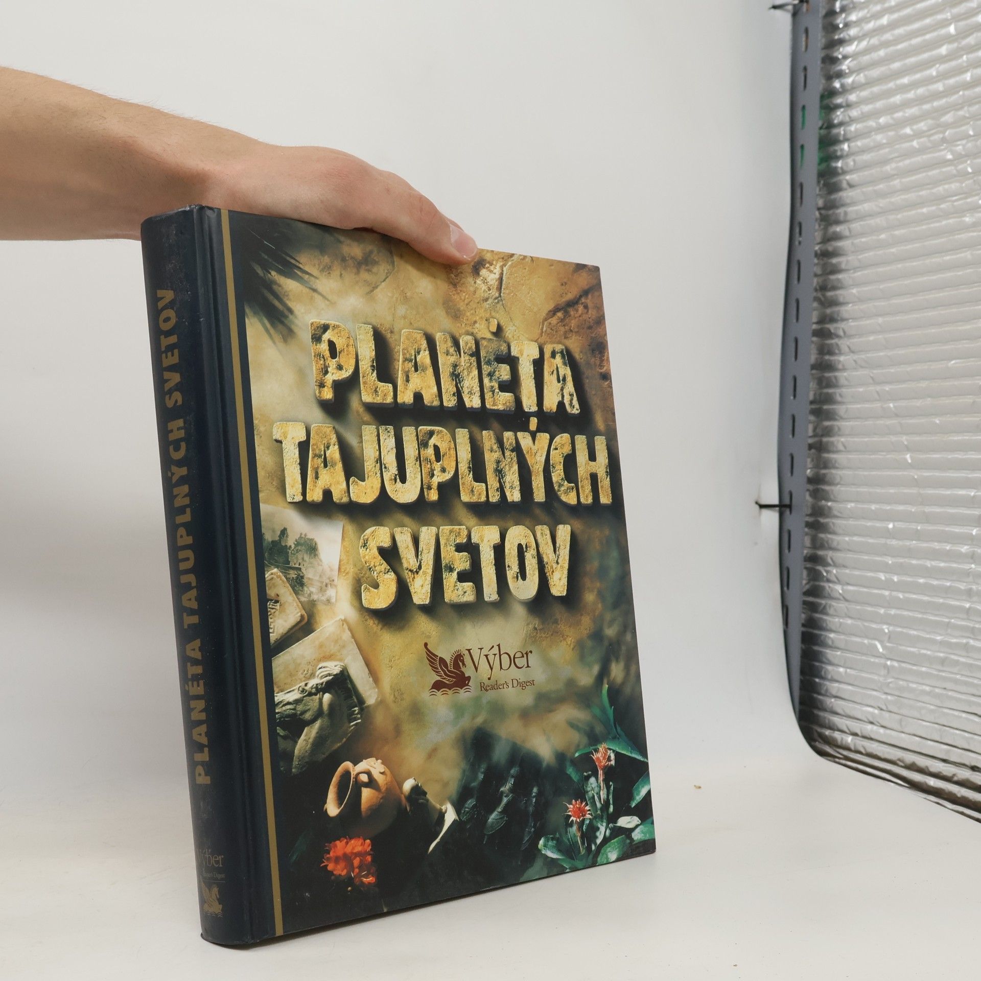 Planéta tajuplných svetov