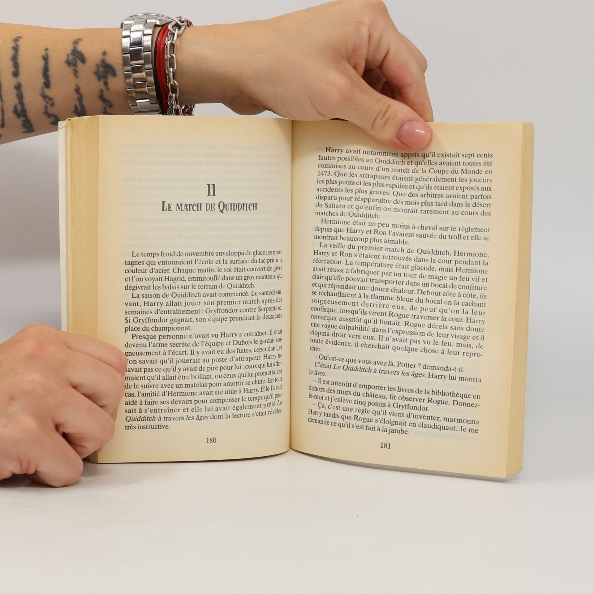 Joanne K. Rowlingová Harry Potter á l'école des sorciers