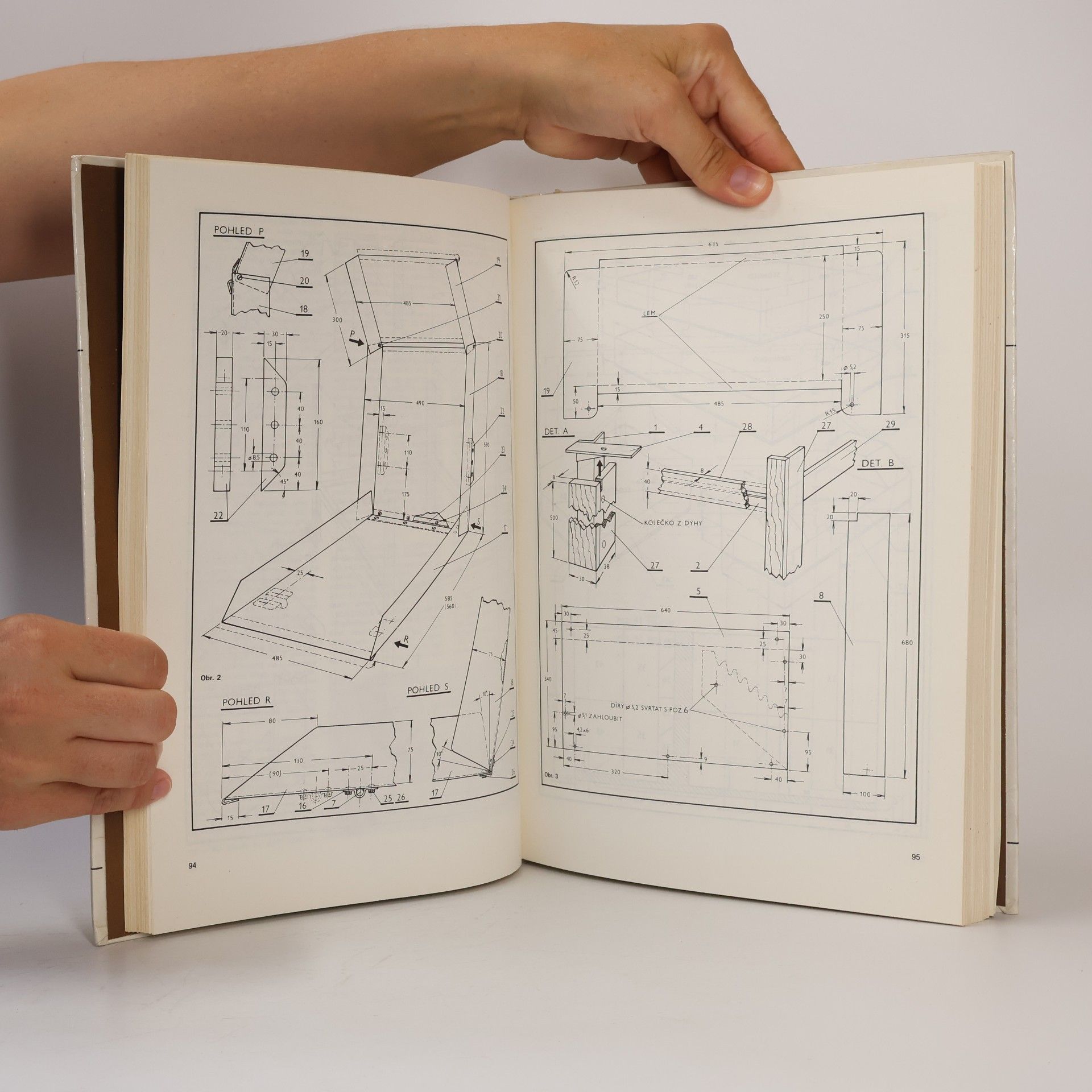 Autores varios Nábytok a svietidlá