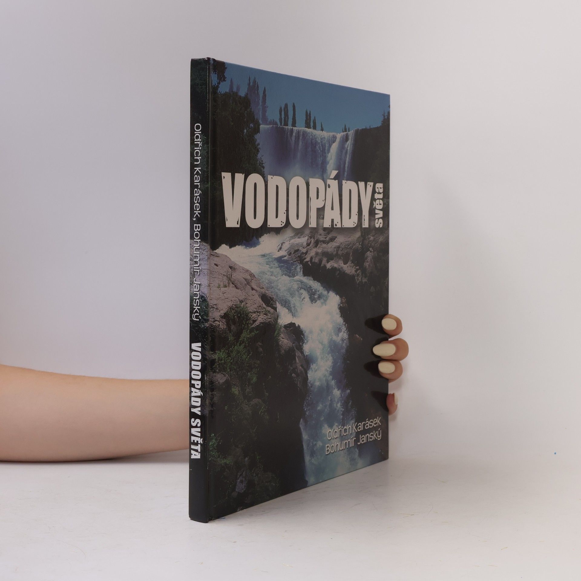Bohumír Janský Vodopády světa