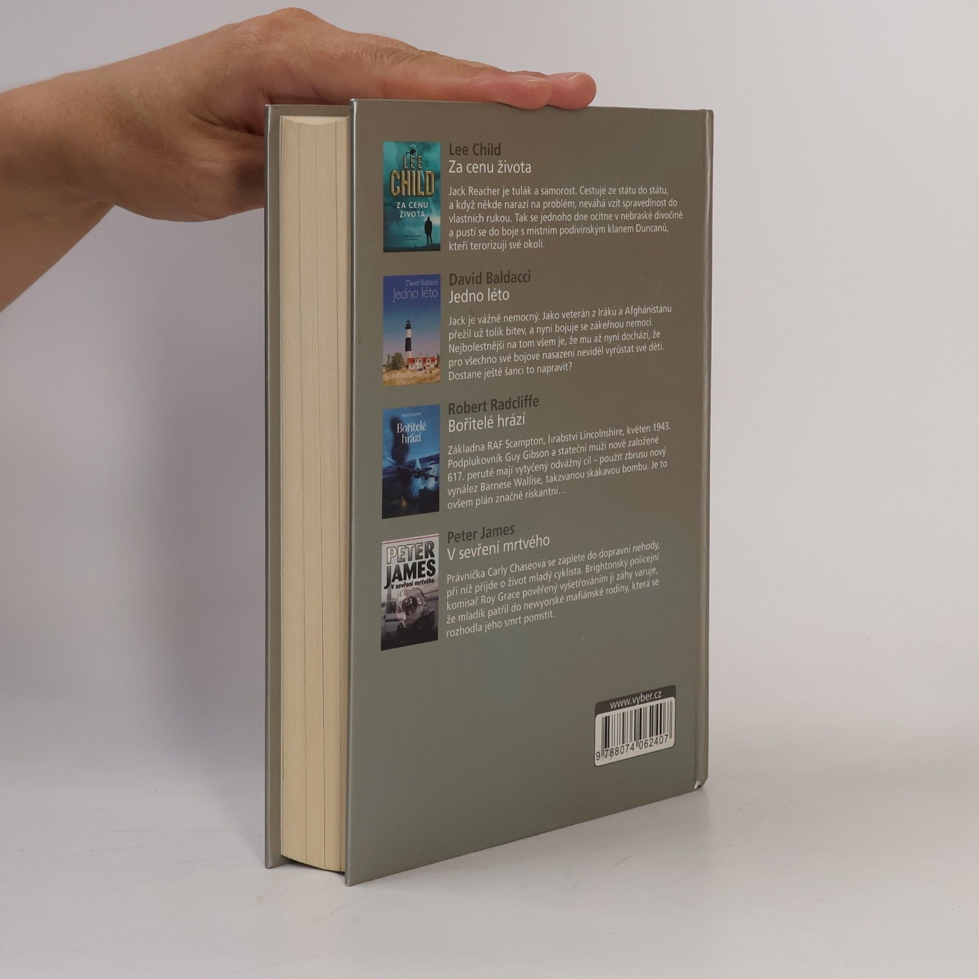 Lee Child Za cenu života, Jedno léto, Bořitelé hrází, V sevření mrtvého