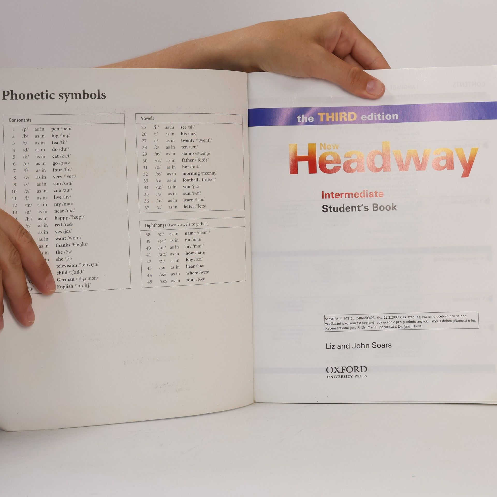 John Soars New Headway : The Third Edition. intermediate. Student's book