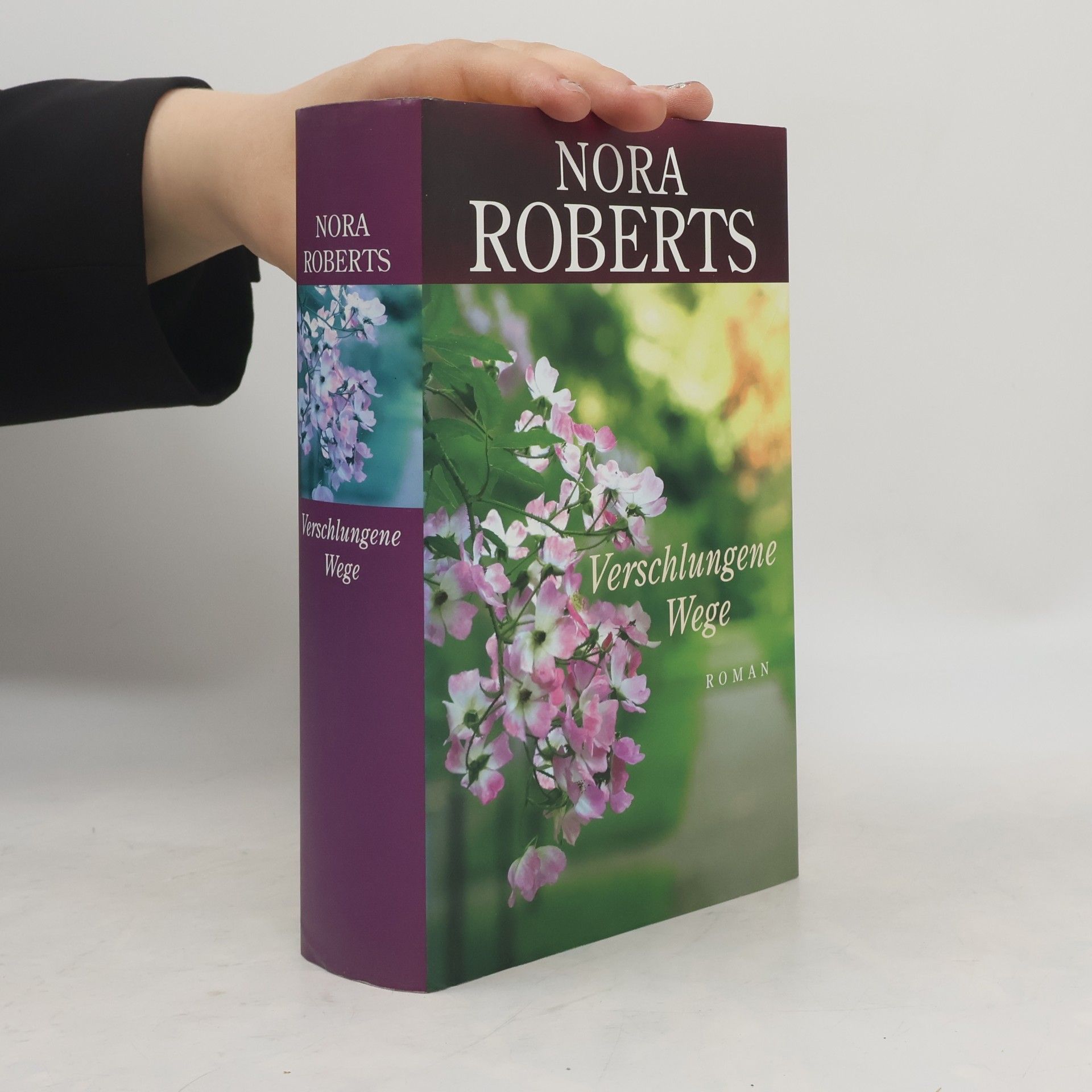 Nora Roberts Verschlungene Wege