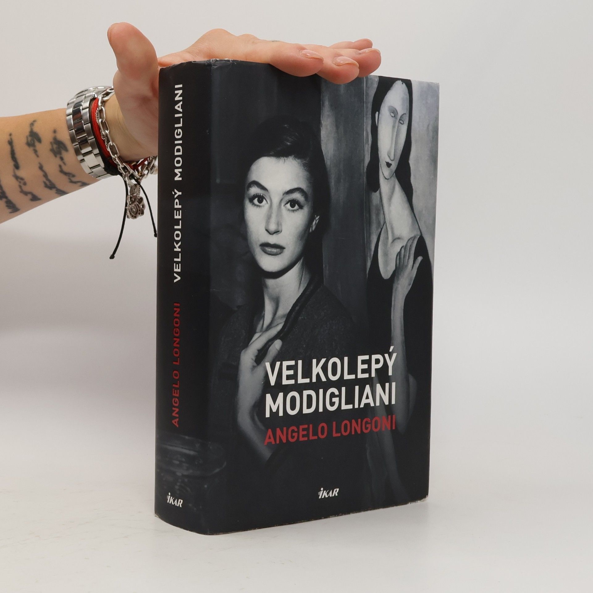 Angelo Longoni Velkolepý Modigliani