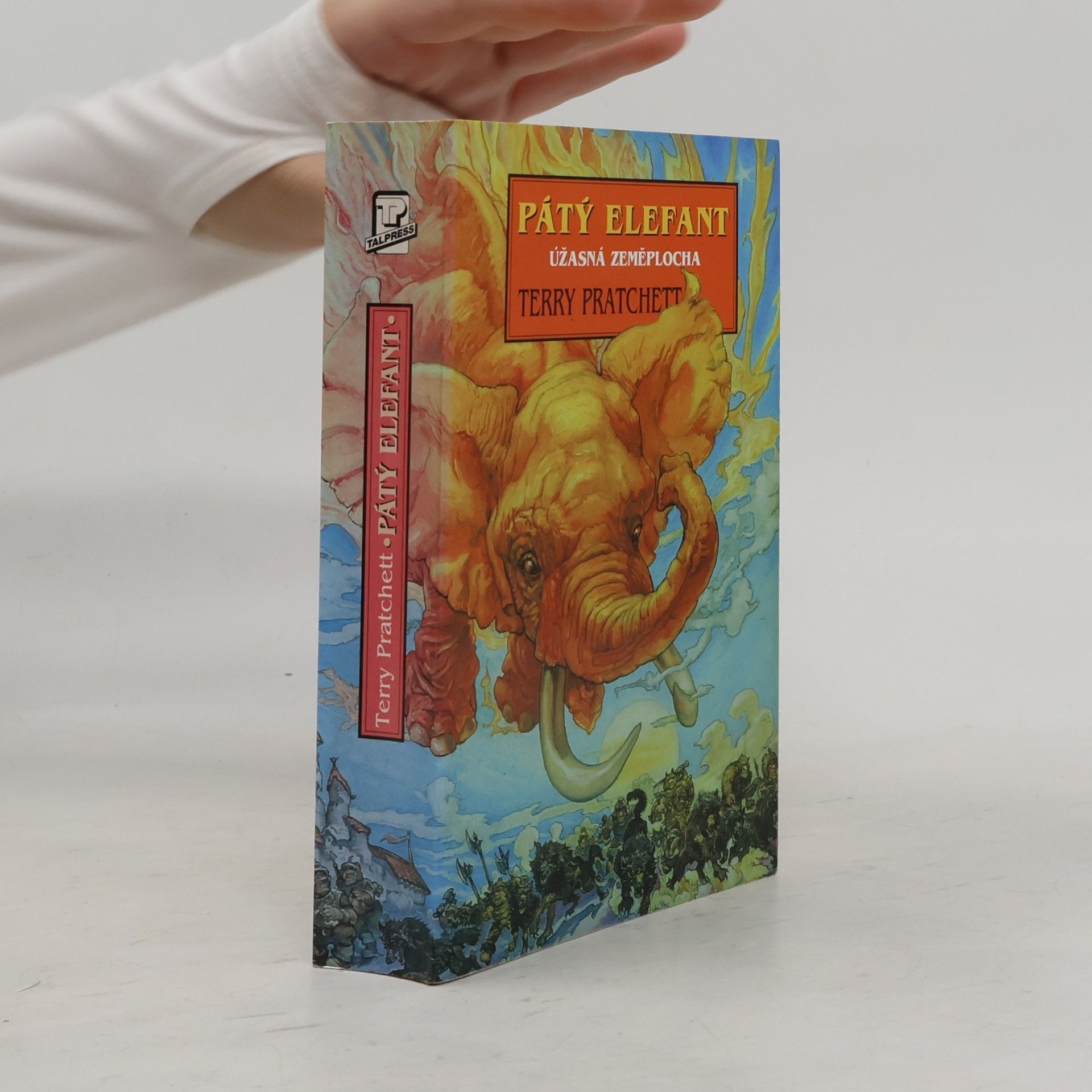 Terry Pratchett Pátý elefant