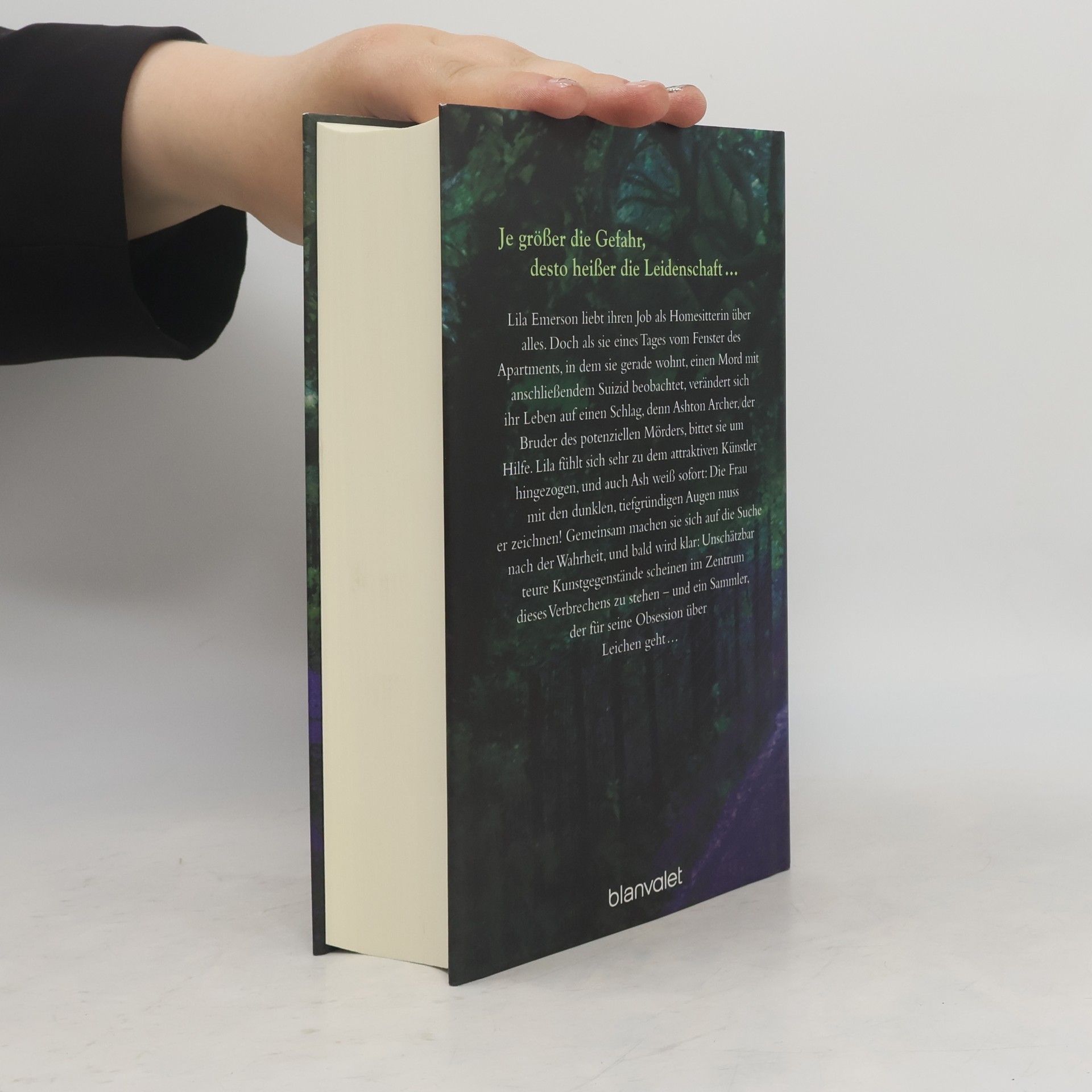Nora Roberts Ein dunkles Geschenk