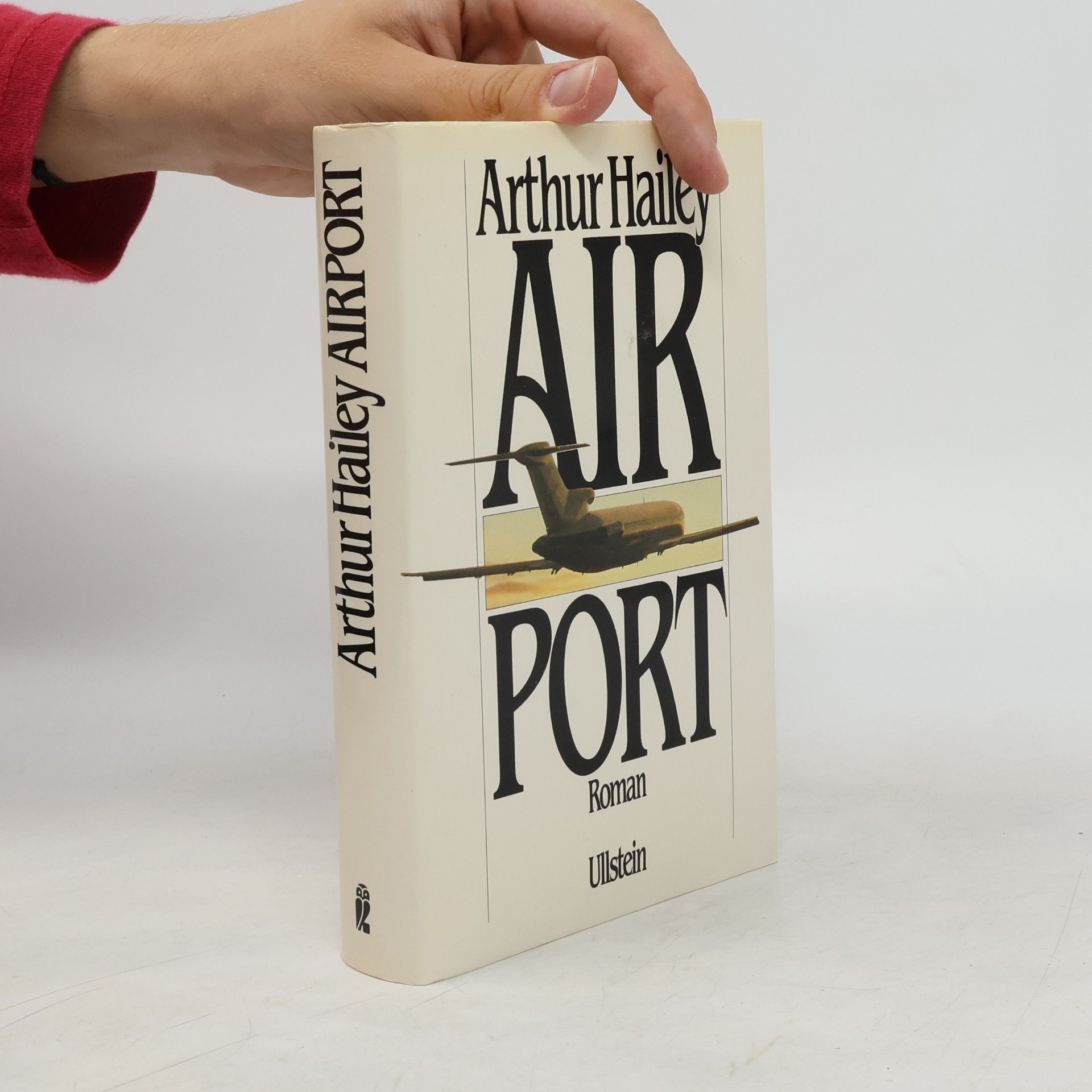Arthur Hailey Airport