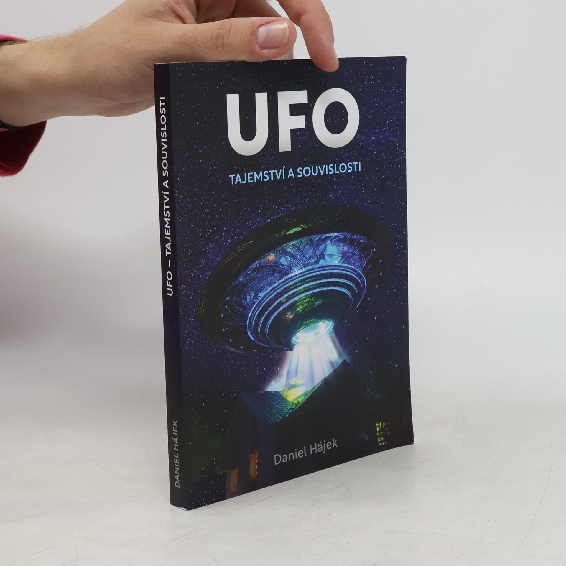 UFO : tajemství a souvislosti