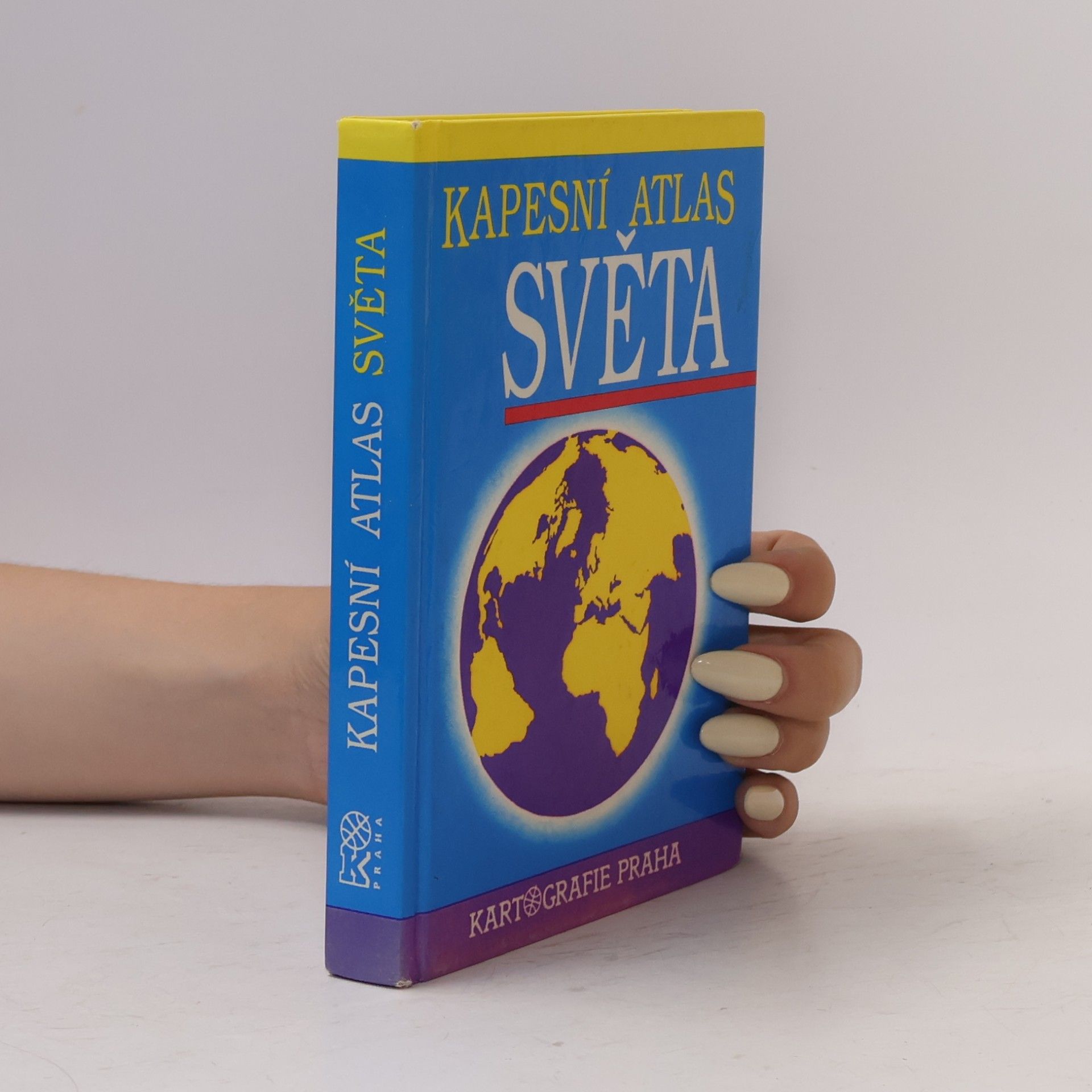Autorenkollektiv Kapesní atlas světa