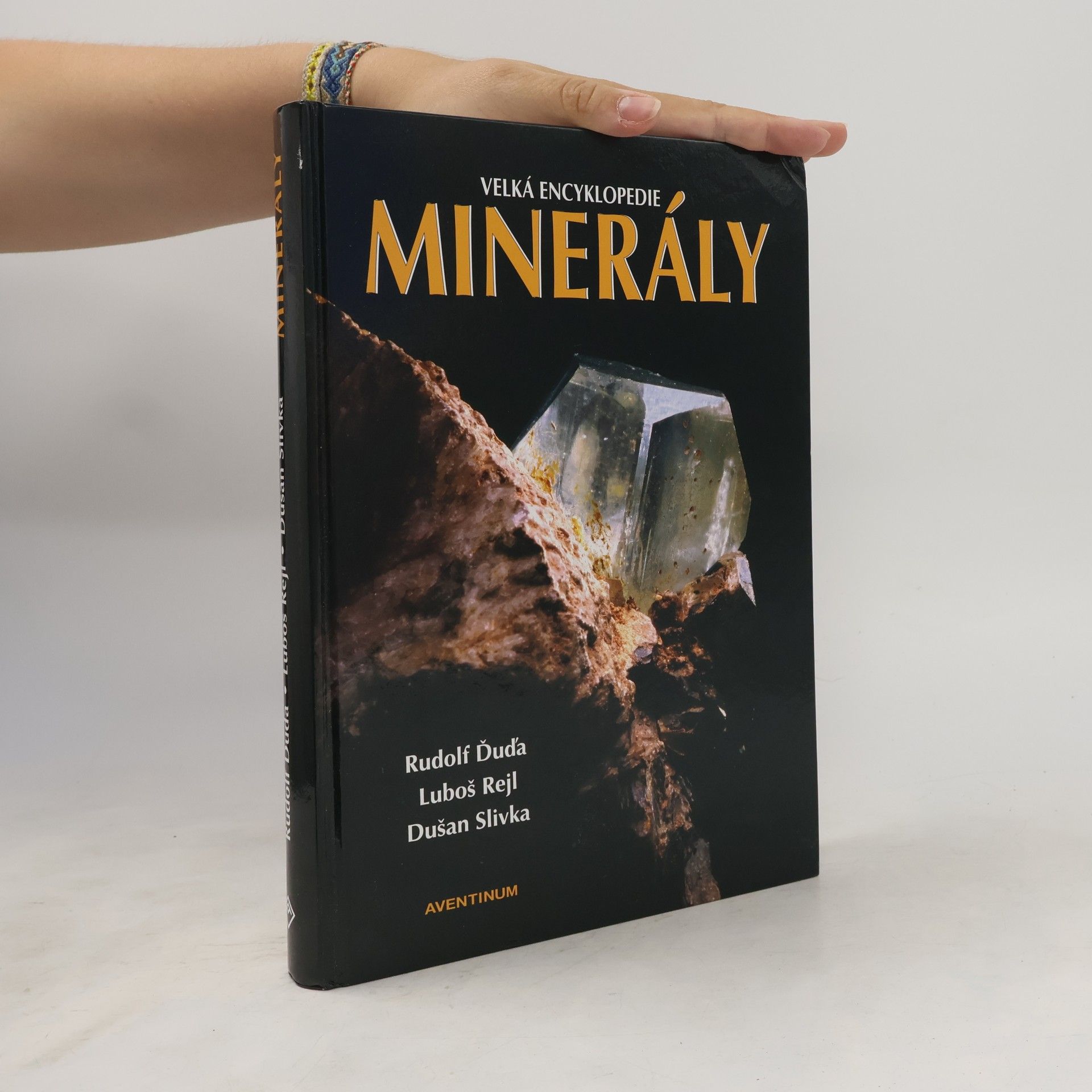 Dušan Slivka Minerály