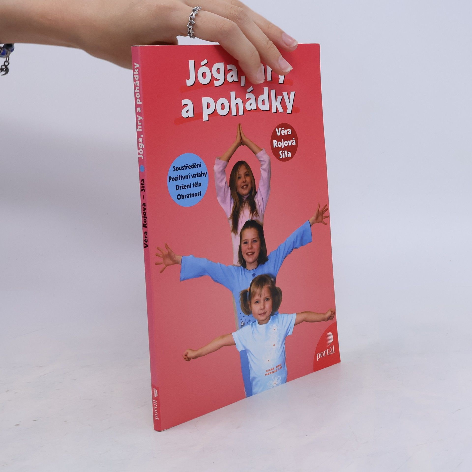 Věra Rojová Jóga, hry a pohádky