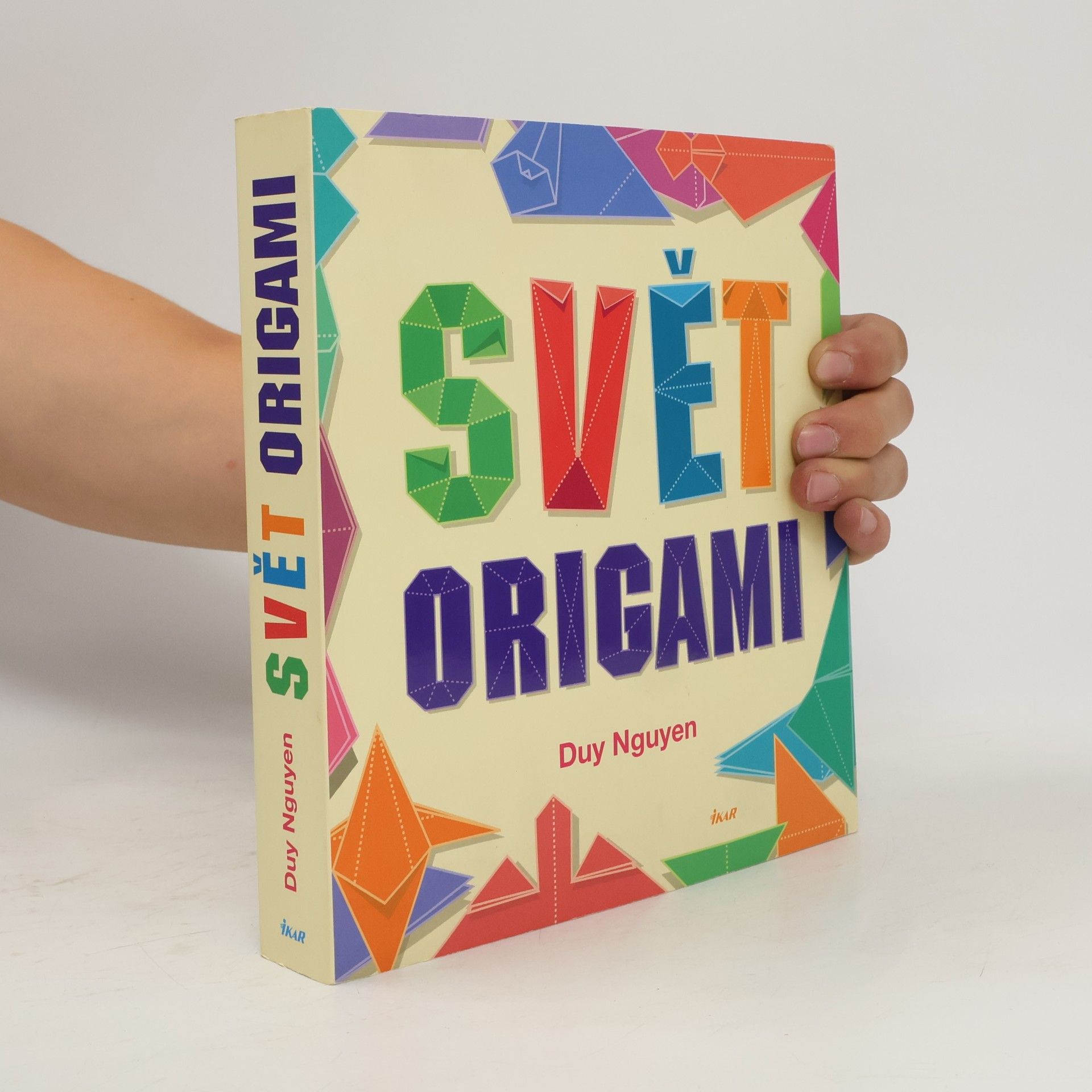 Duy Nguyen Svět origami