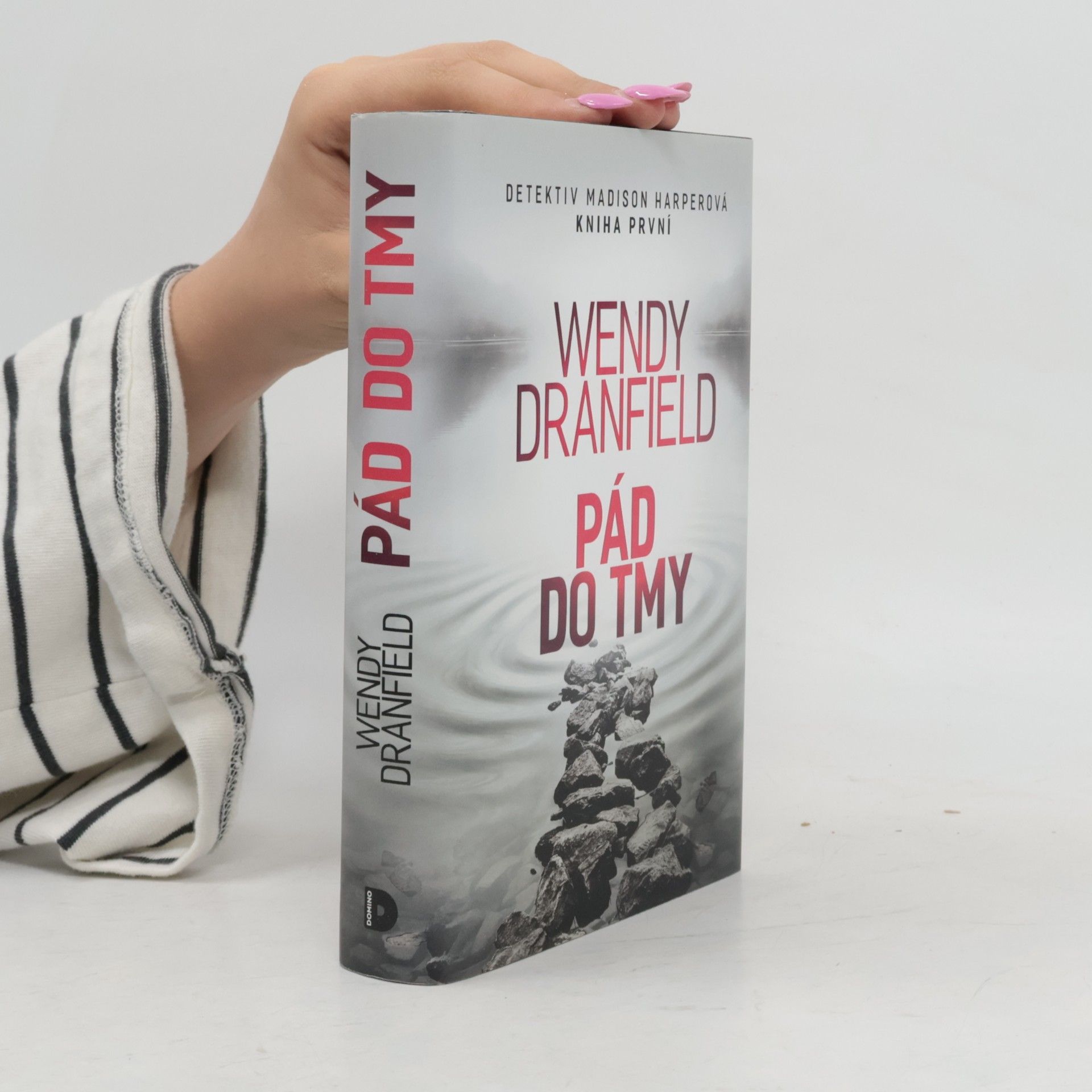Pád do tmy