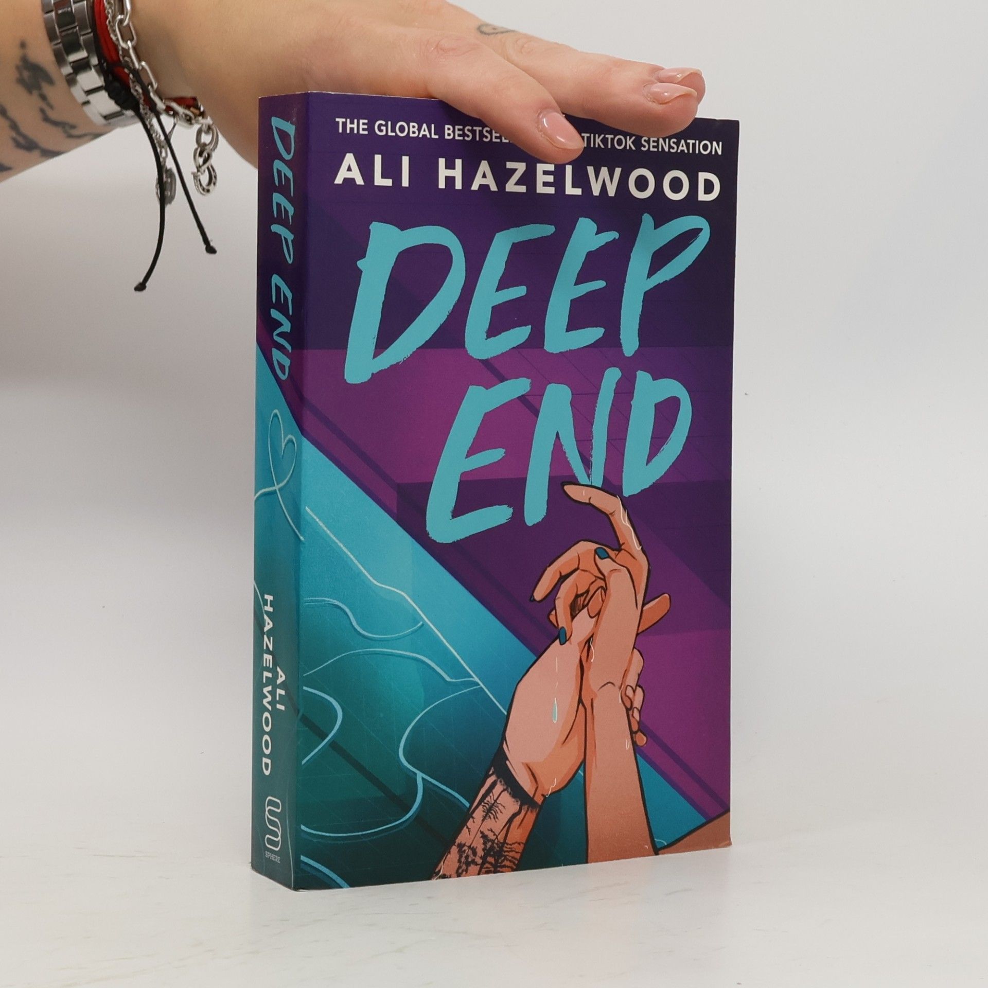 Ali Hazelwood Deep End