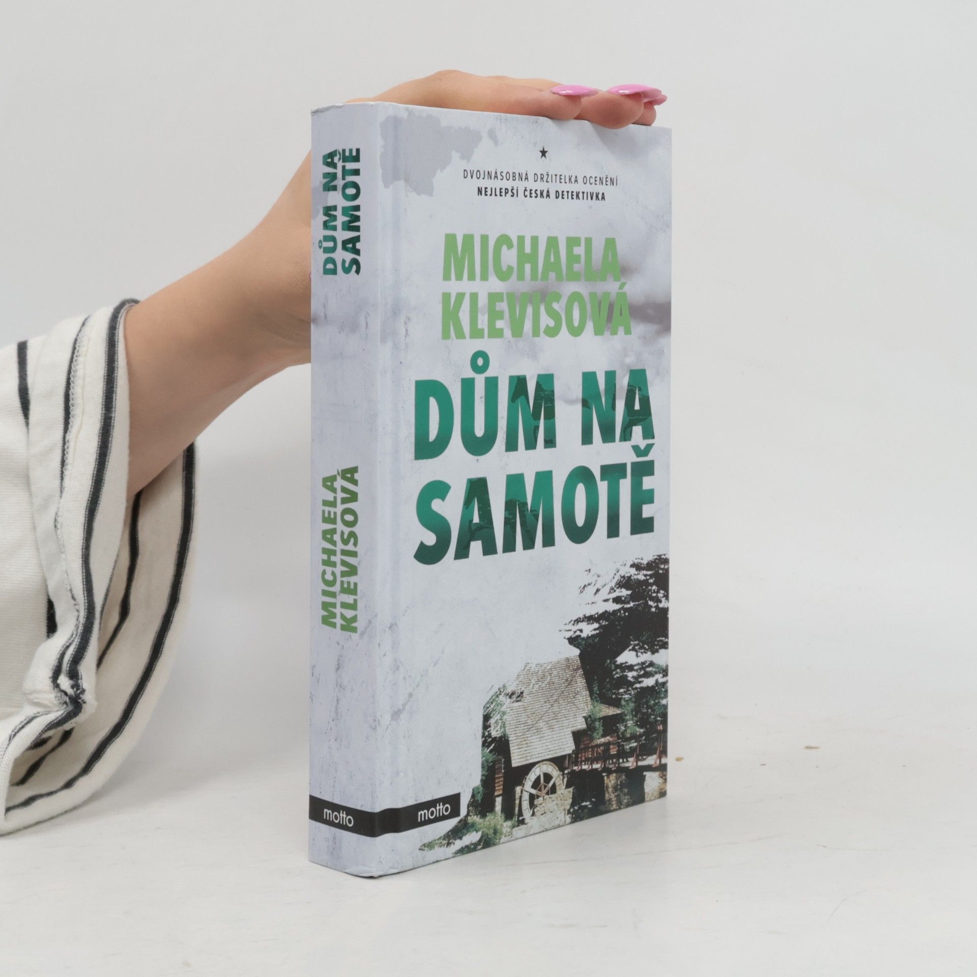 Michaela Klevisová Dům na samotě