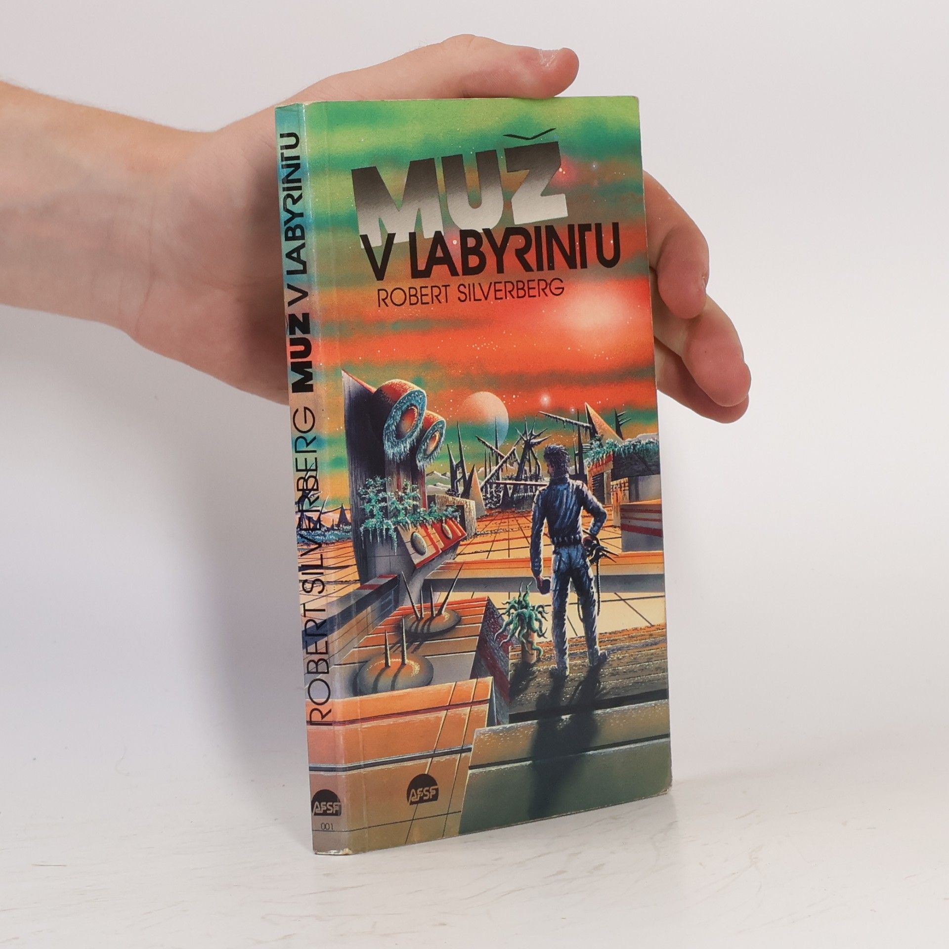 Robert Silverberg Muž v labyrintu