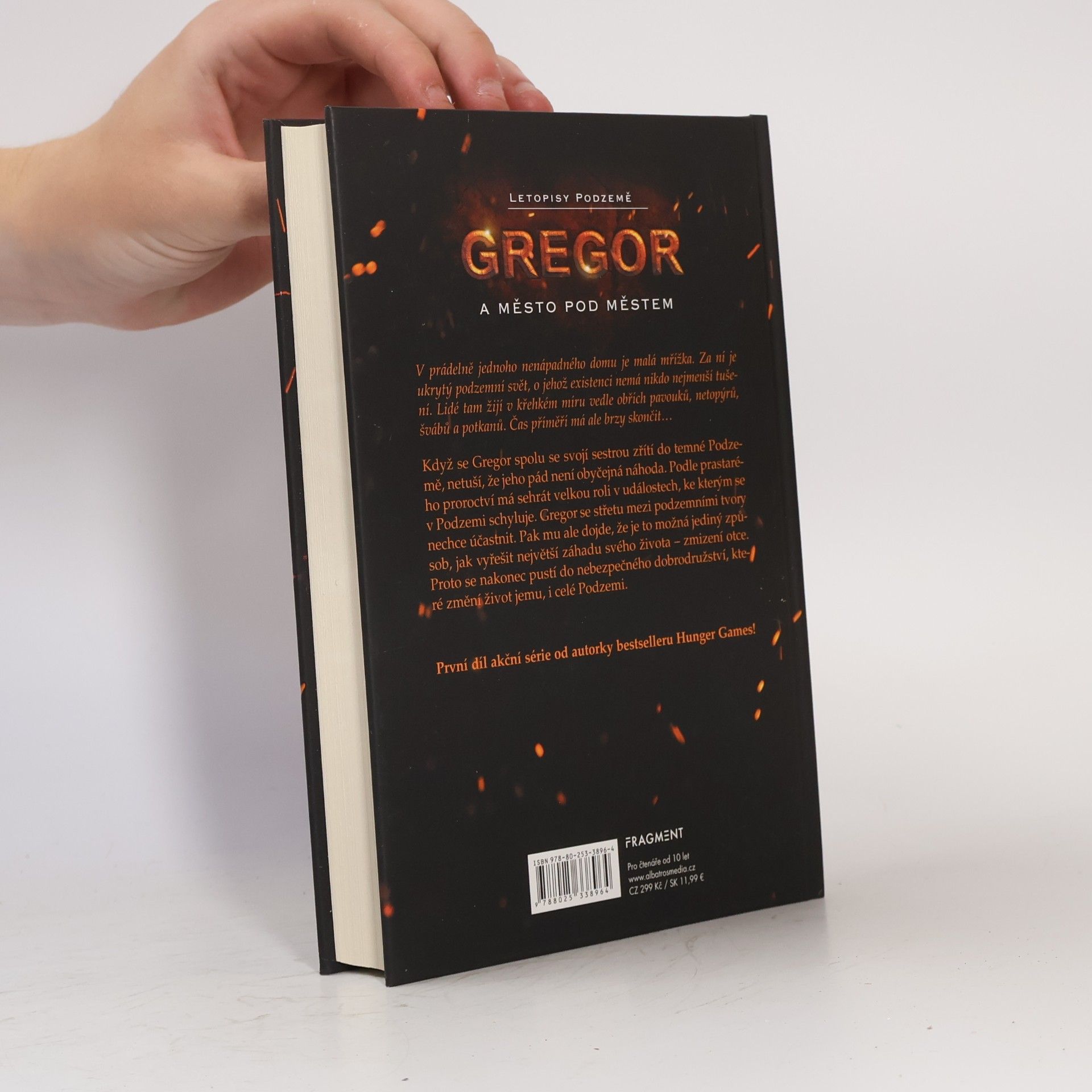 Suzanne Collins Letopisy Podzemě. Gregor a město pod městem