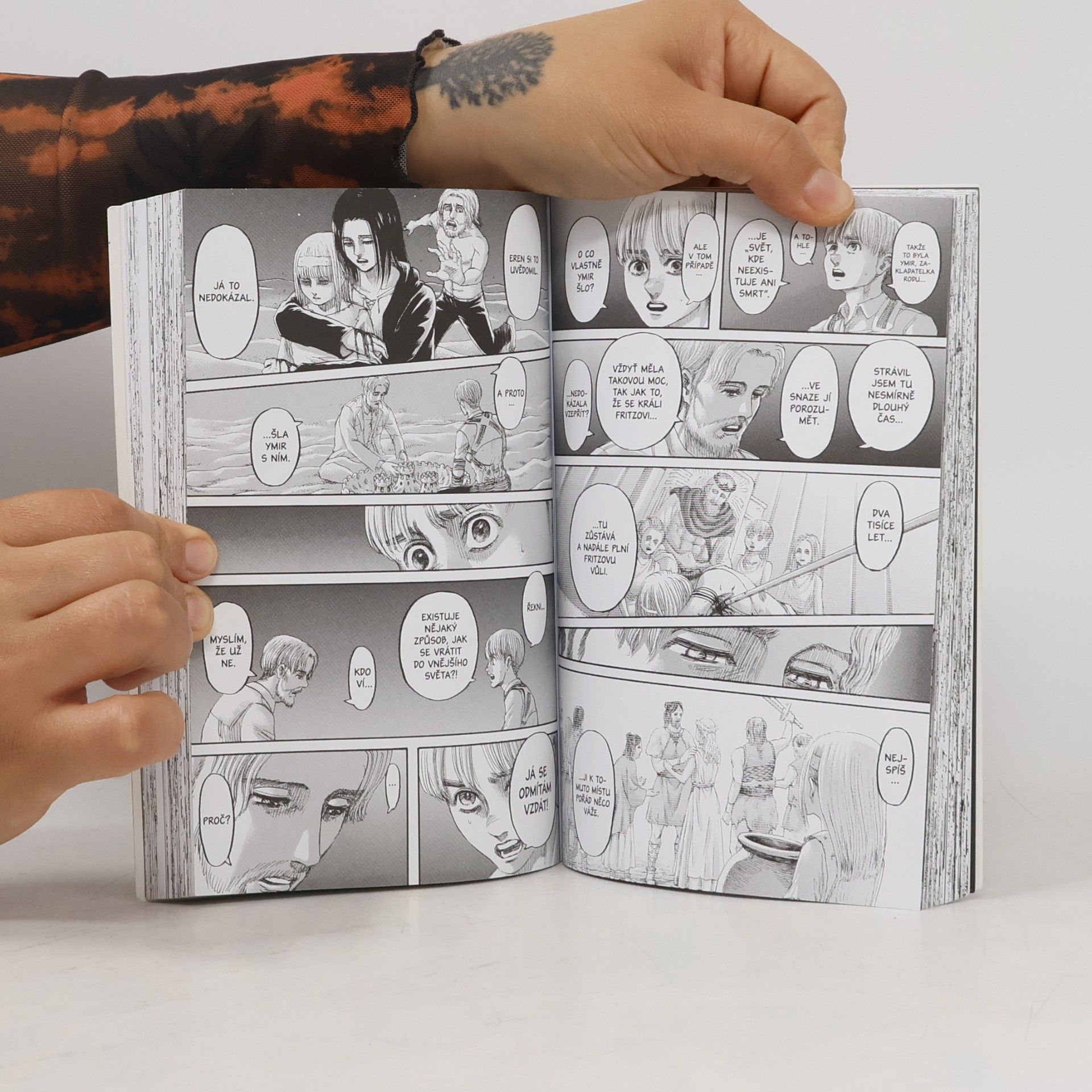 Hajime Isayama Útok titánů. 34