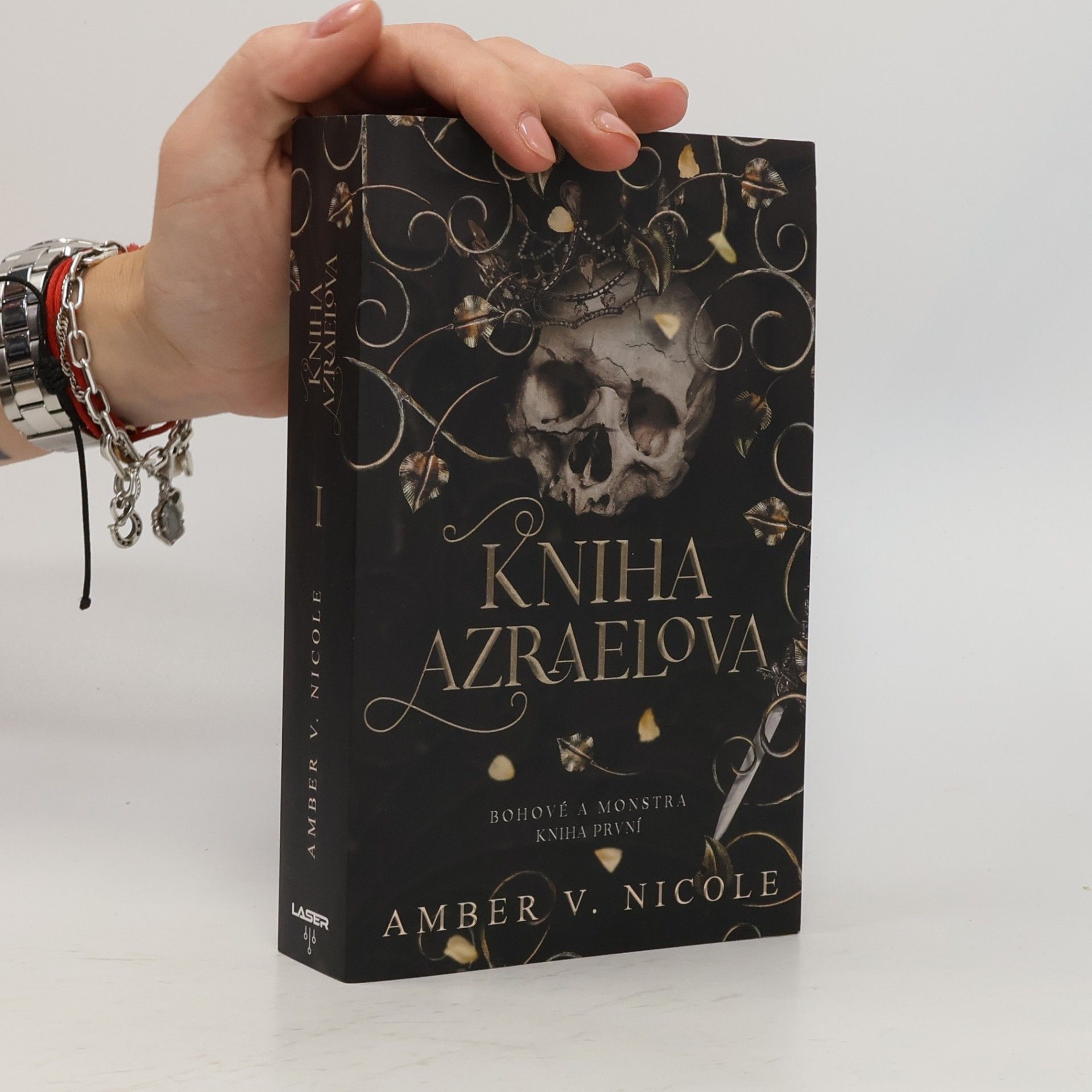 Amber V. Nicole Kniha Azraelova