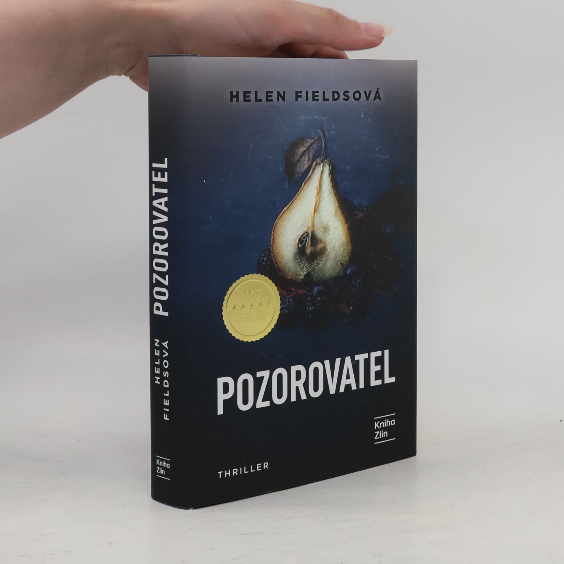 Helen Fields Pozorovatel