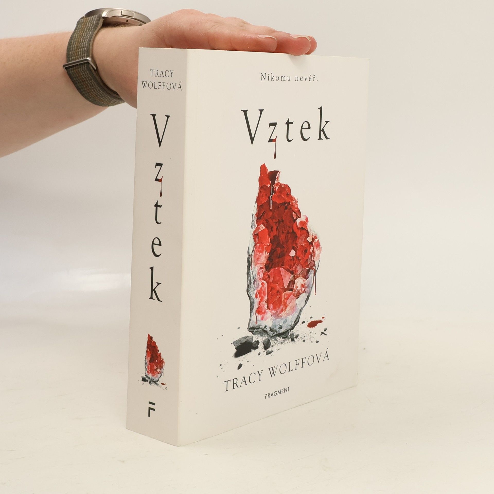Tracy Wolff Vztek