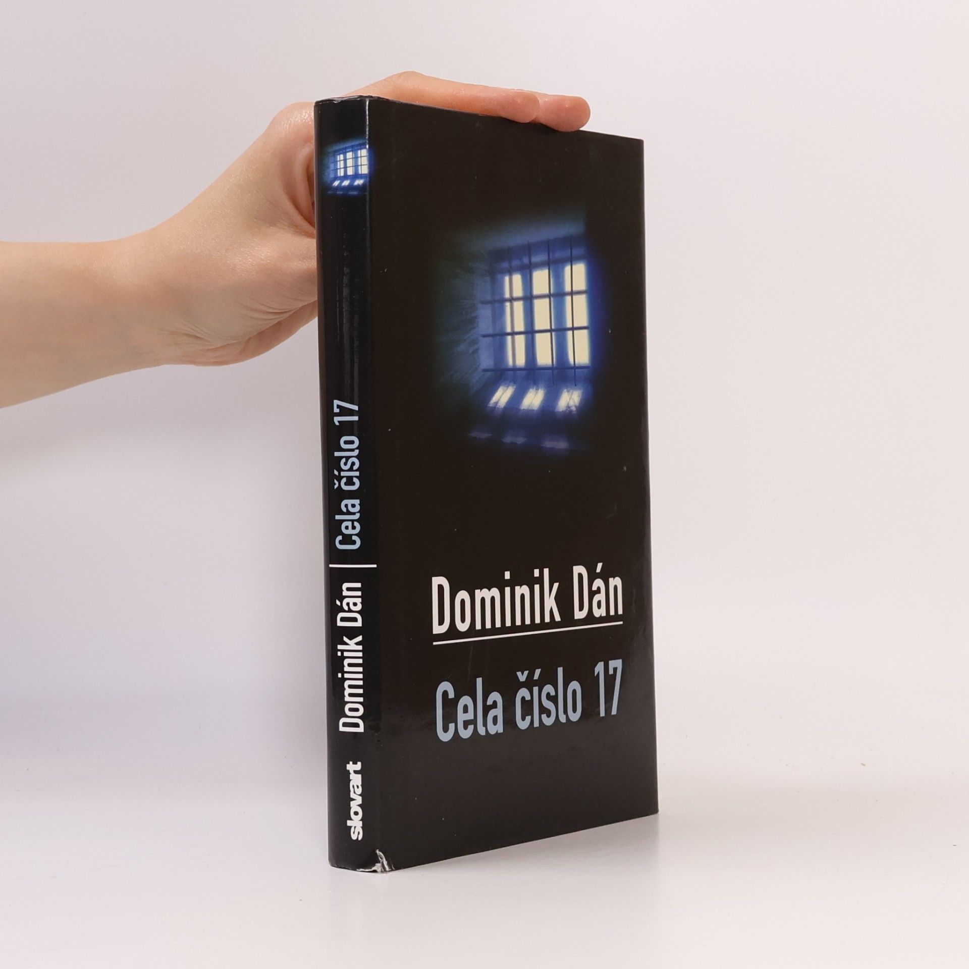 Dominik Dán Cela číslo 17