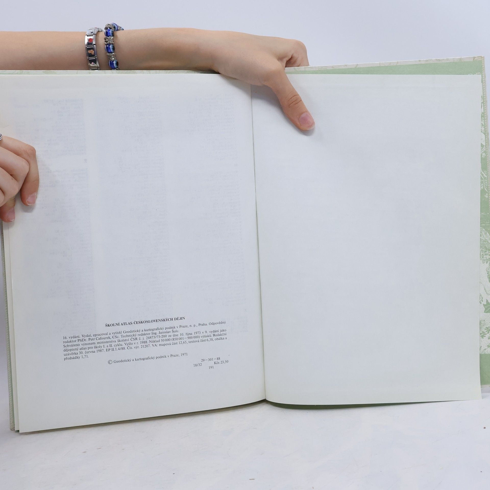 Kolektiv autorů Školní atlas československých dějin