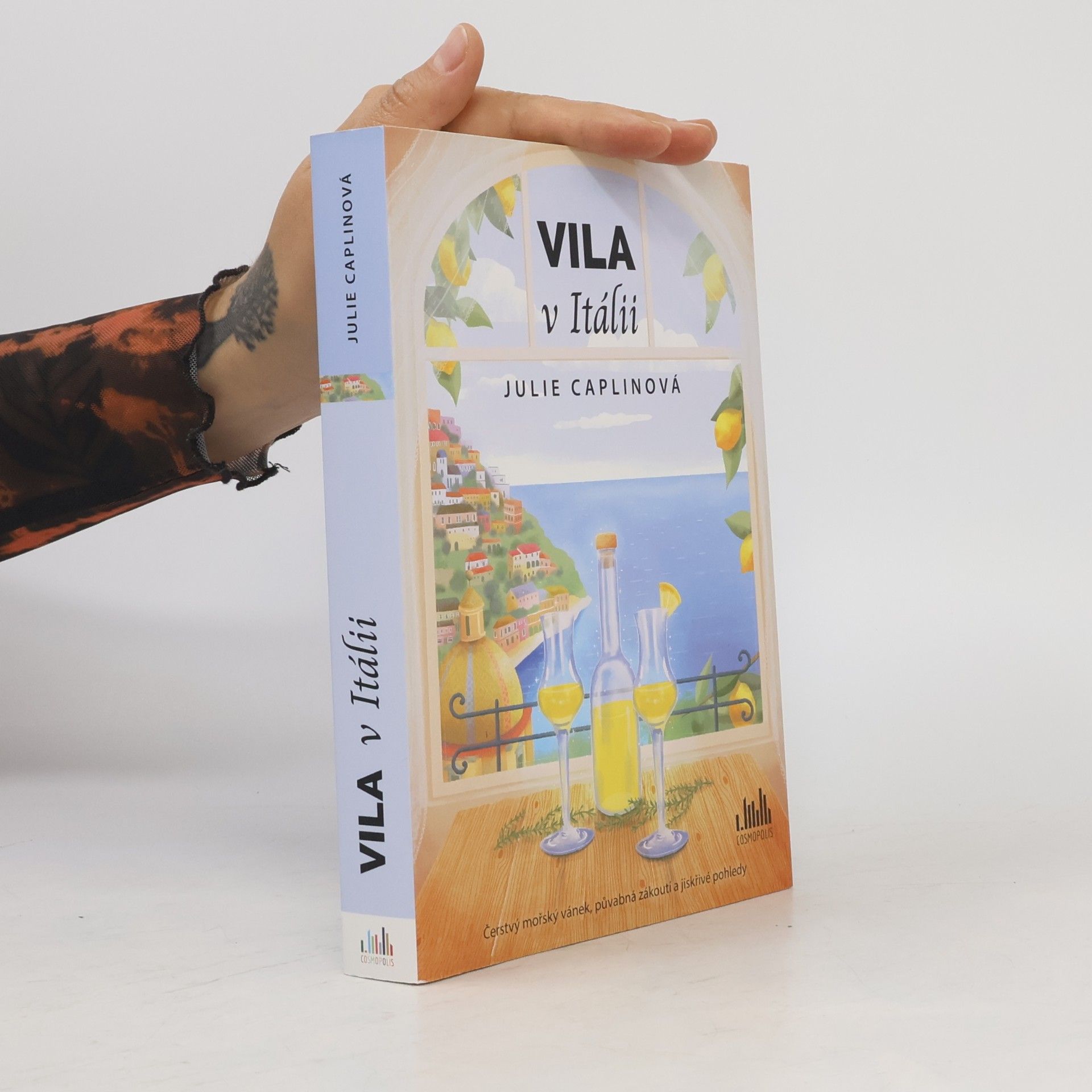 Julie Caplinová Vila v Itálii