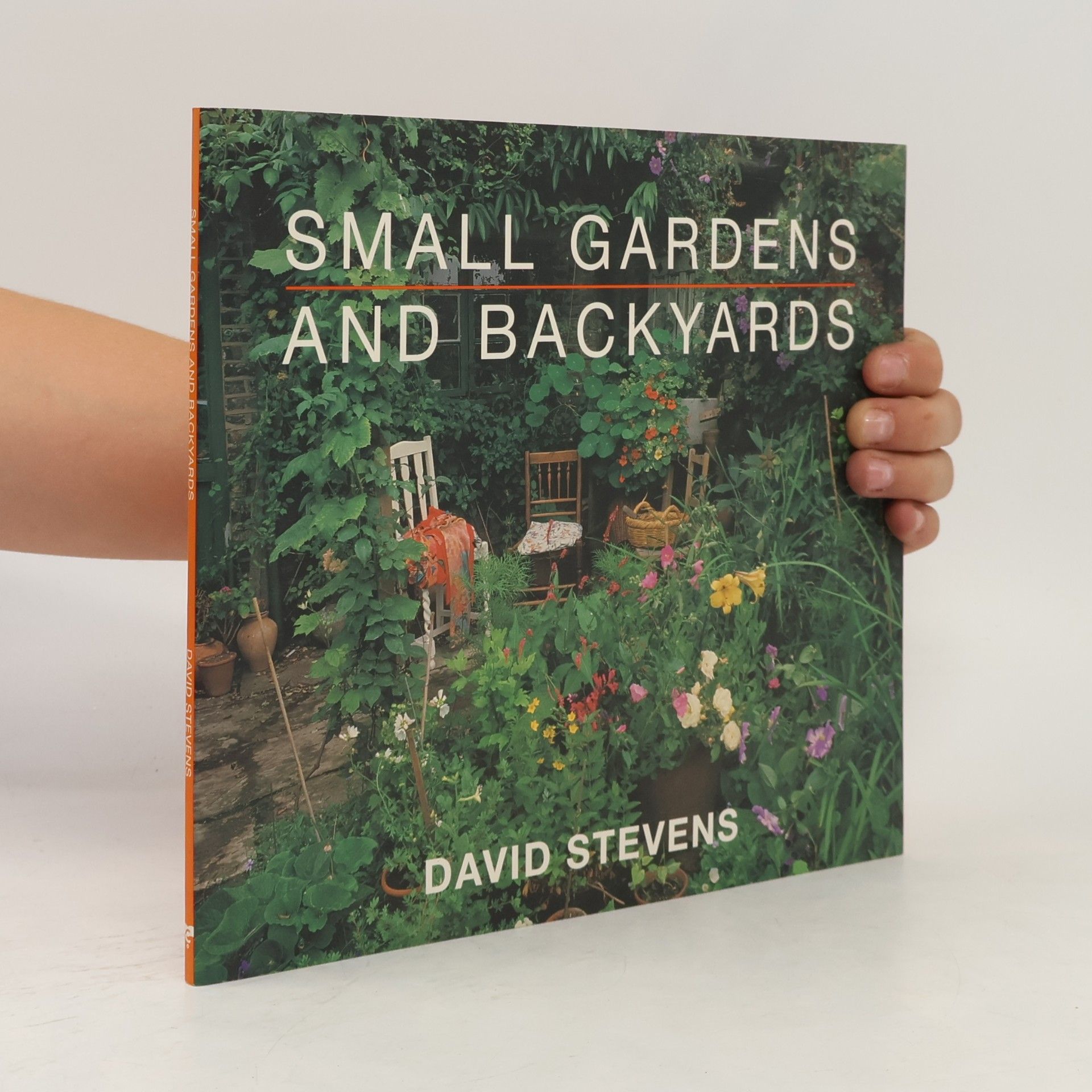 Small Gardens and Backyards
