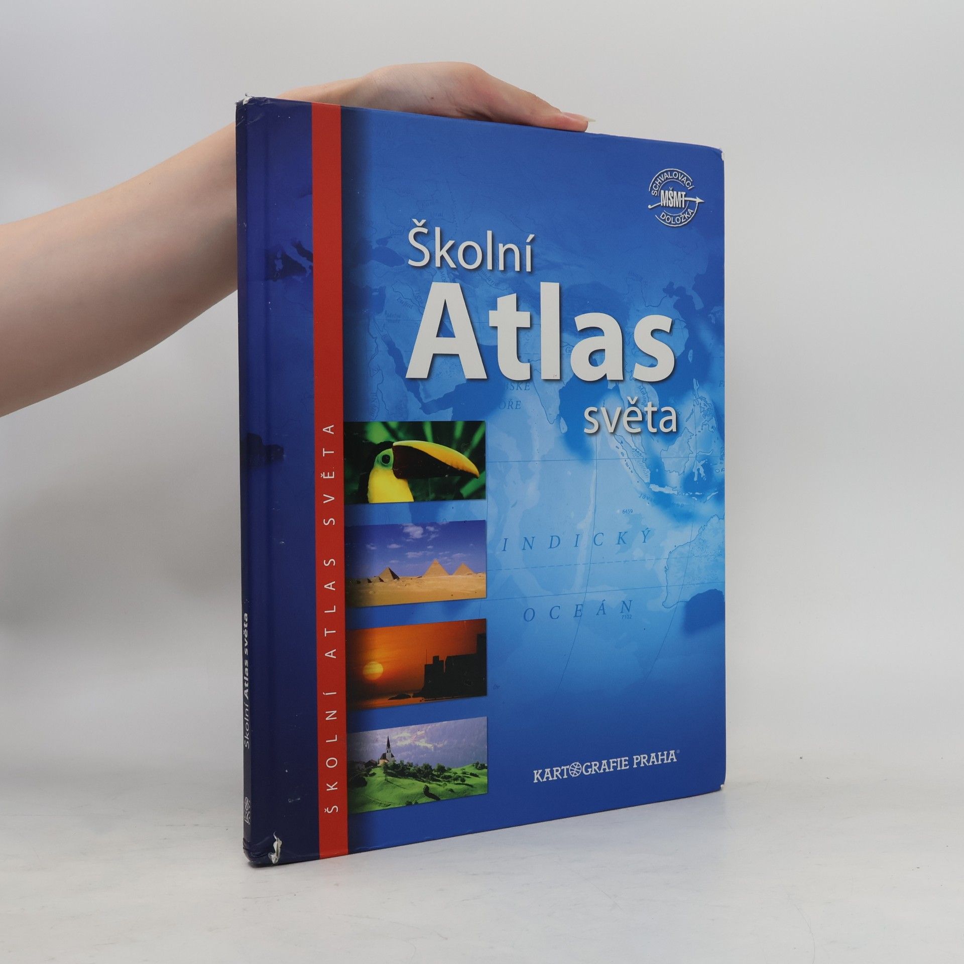 Collectif d'auteurs Školní atlas světa