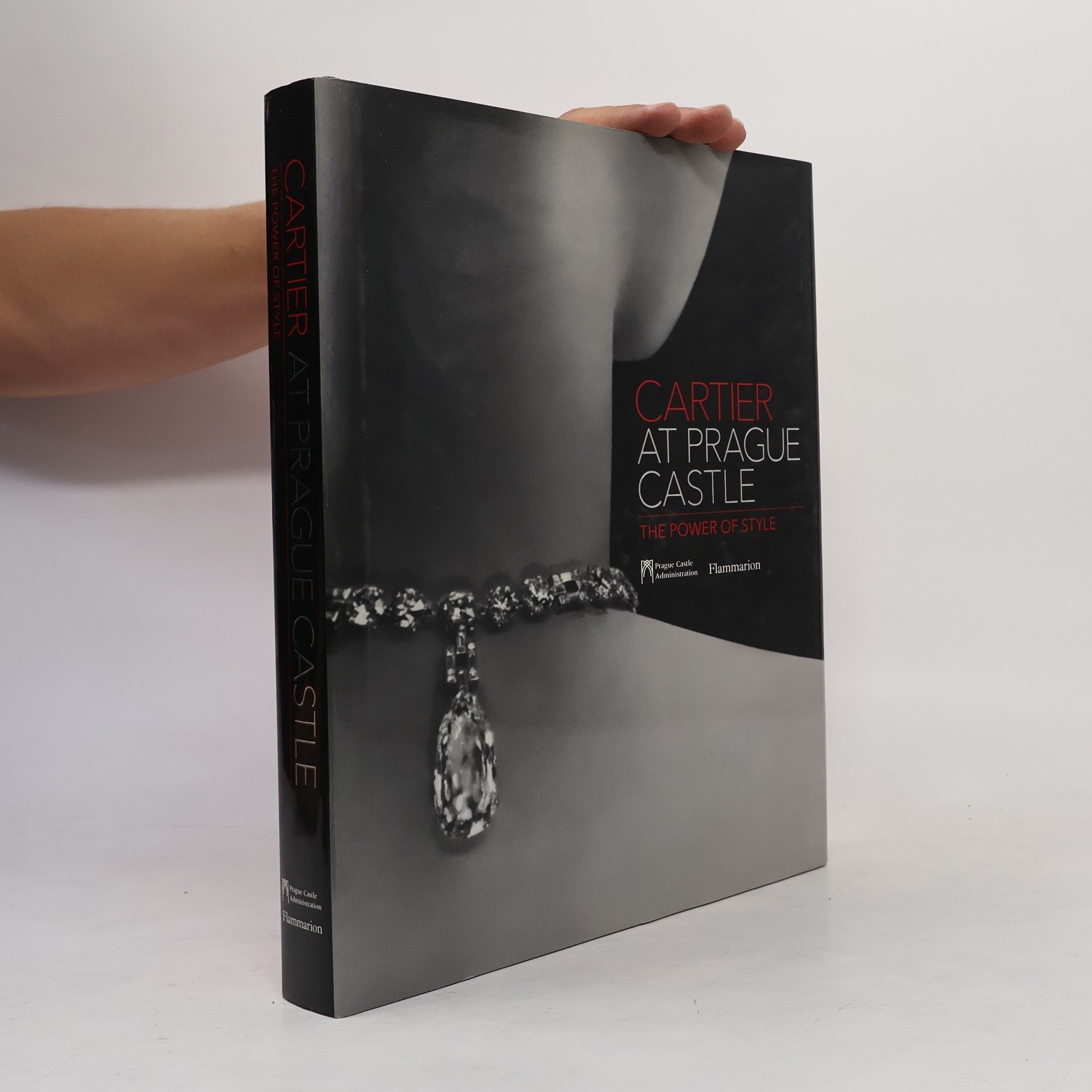 Suzanne Tise Isoré Cartier at Prague Castle : the power of style