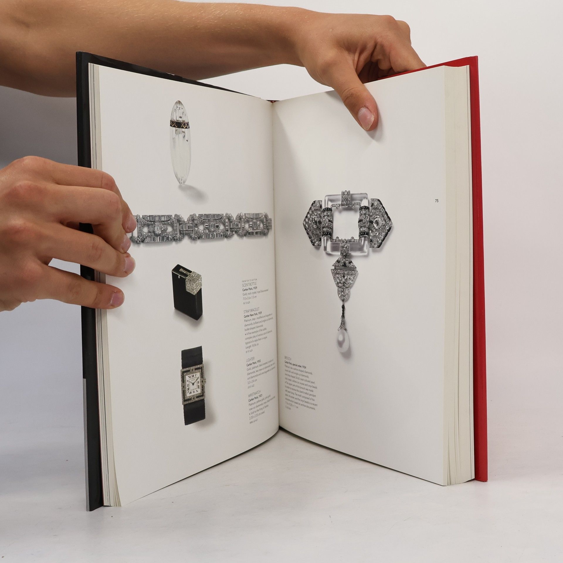Suzanne Tise Isoré Cartier at Prague Castle : the power of style