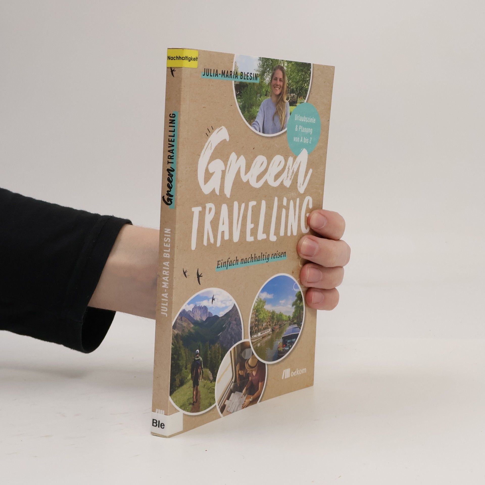 Julia-Maria Blesin Green travelling