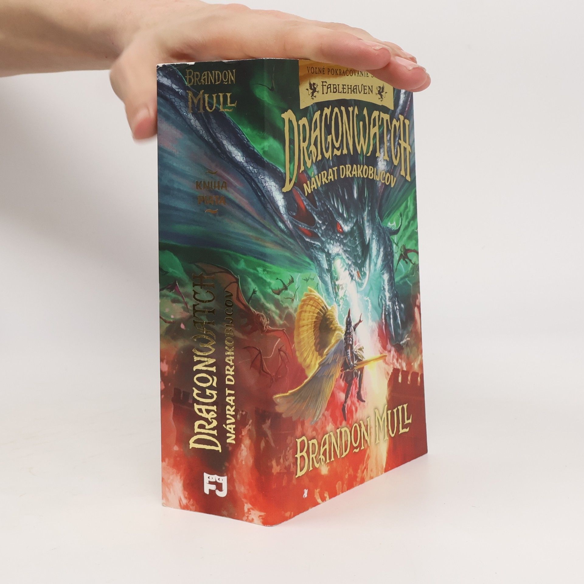 Brandon Mull Návrat drakobijcov