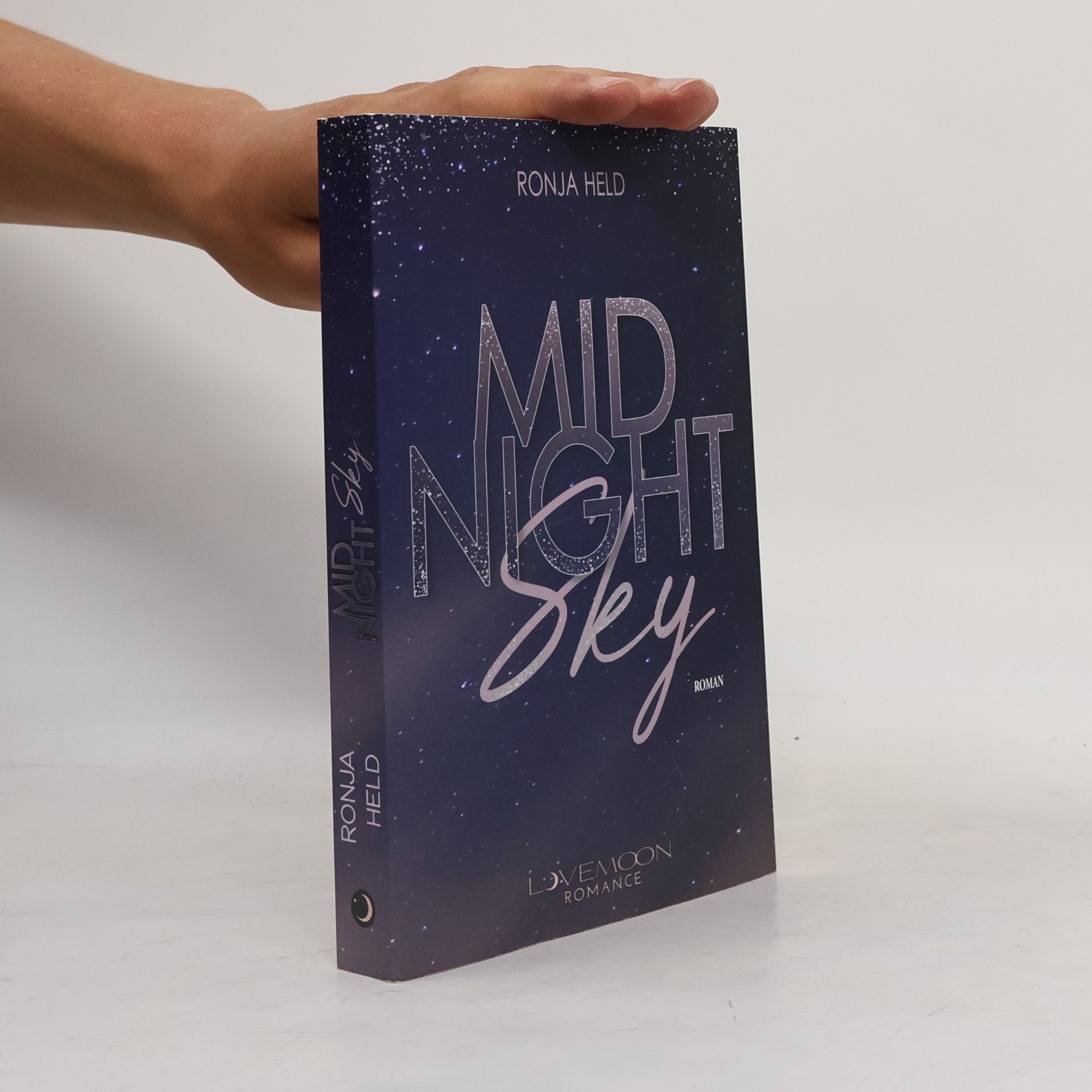 Held Ronja Midnight Sky
