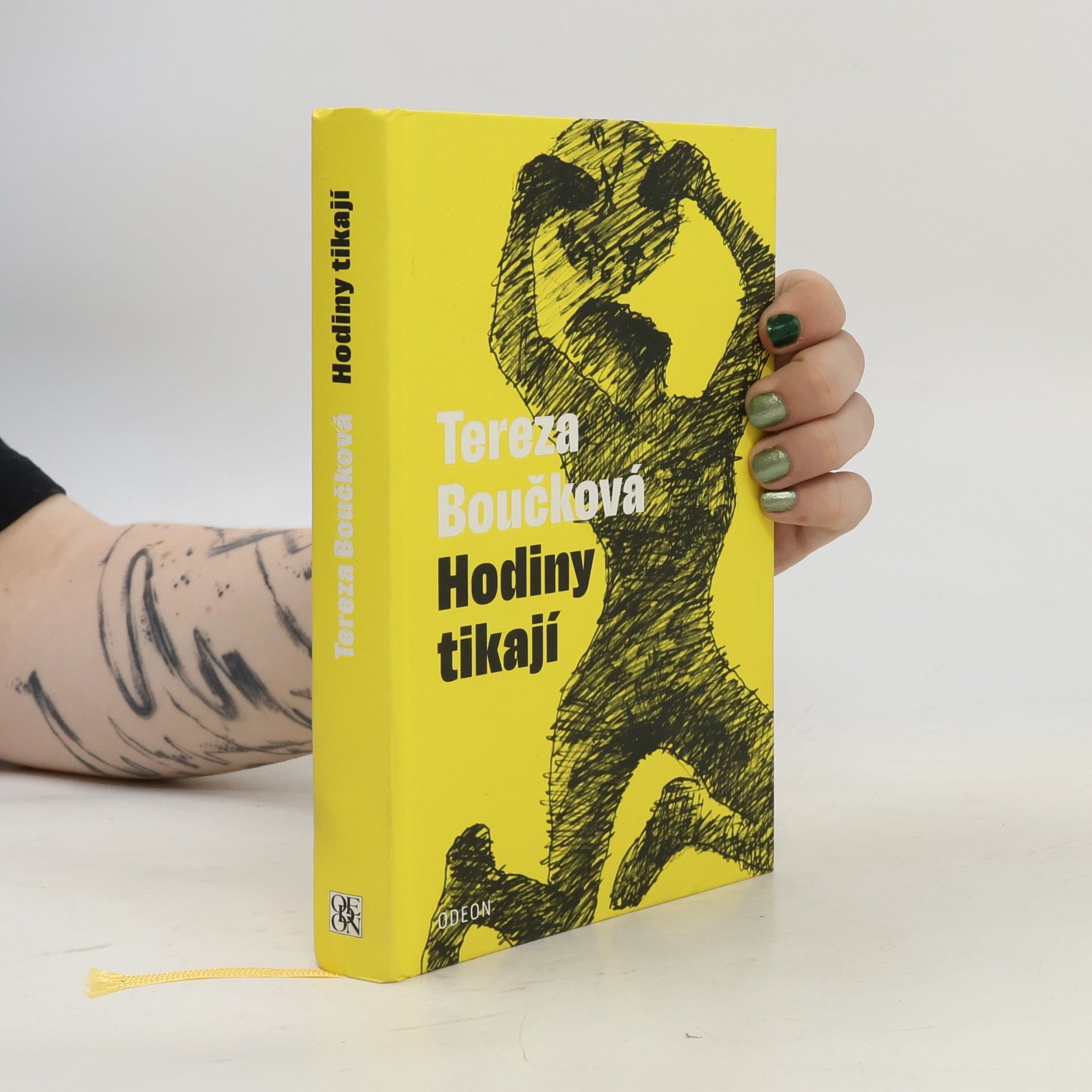Hodiny tikají : šedesát plus jeden fejeton o životě
