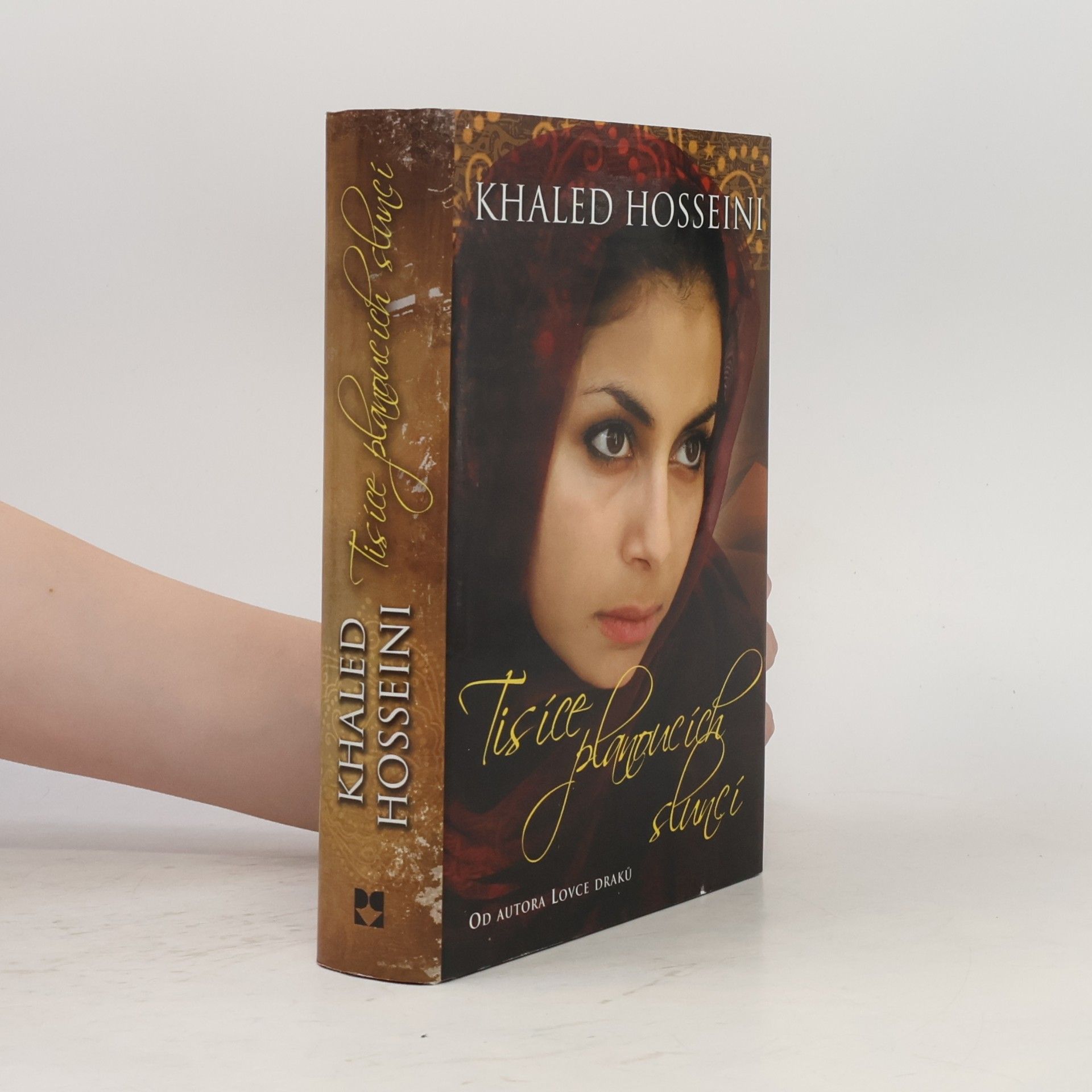 Khaled Hosseini Tisíce planoucích sluncí